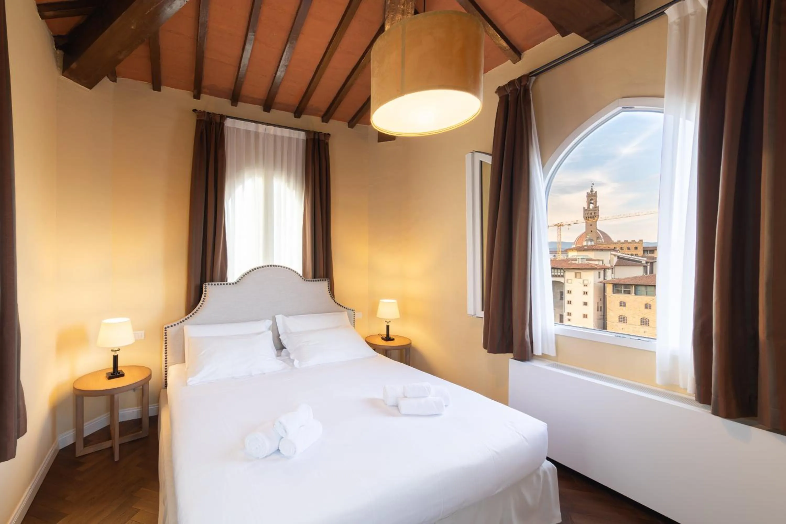 Bedroom, Bed in Algilà Luxury Torrigiani Apartments