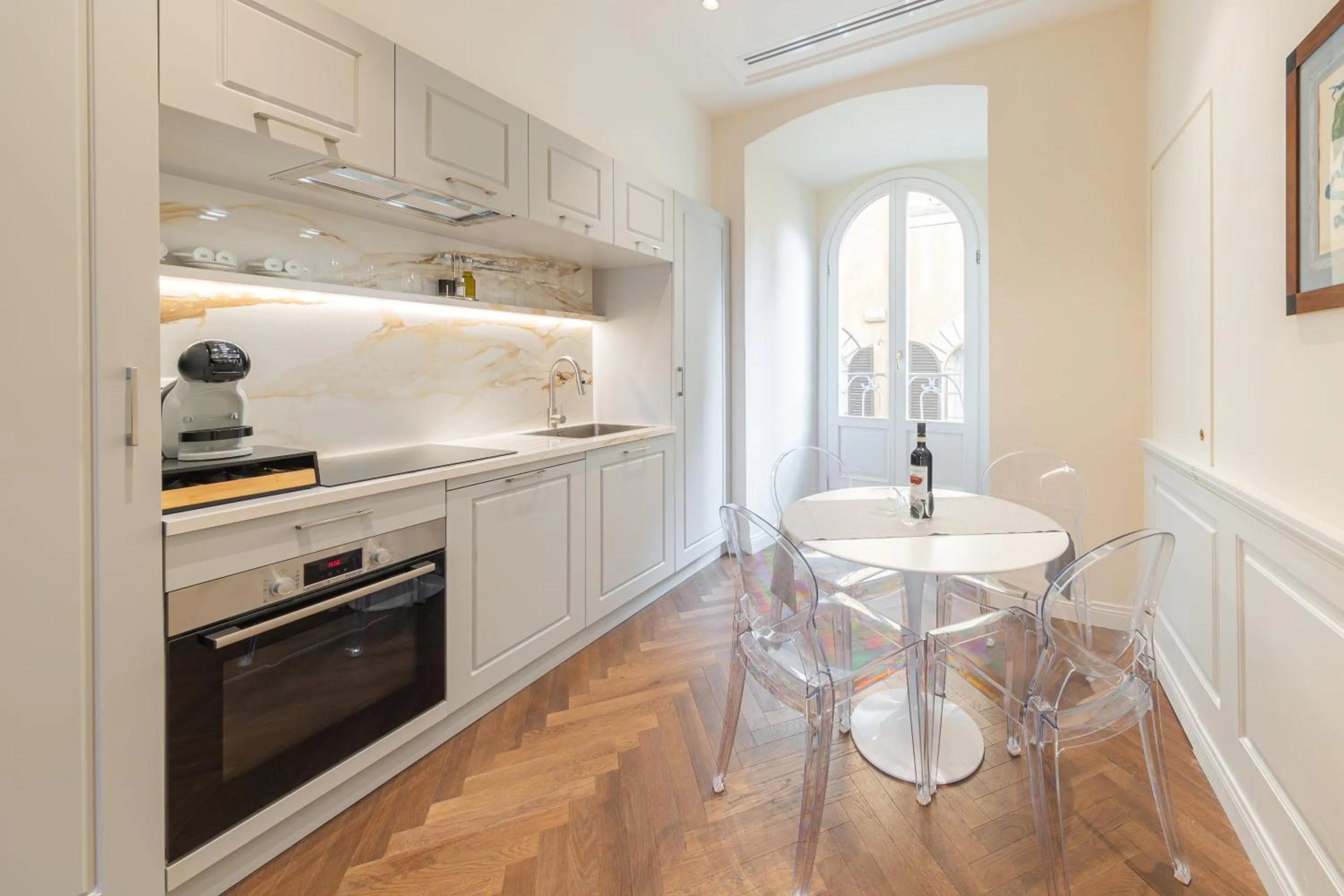 Kitchen or kitchenette in Algilà Luxury Torrigiani Apartments