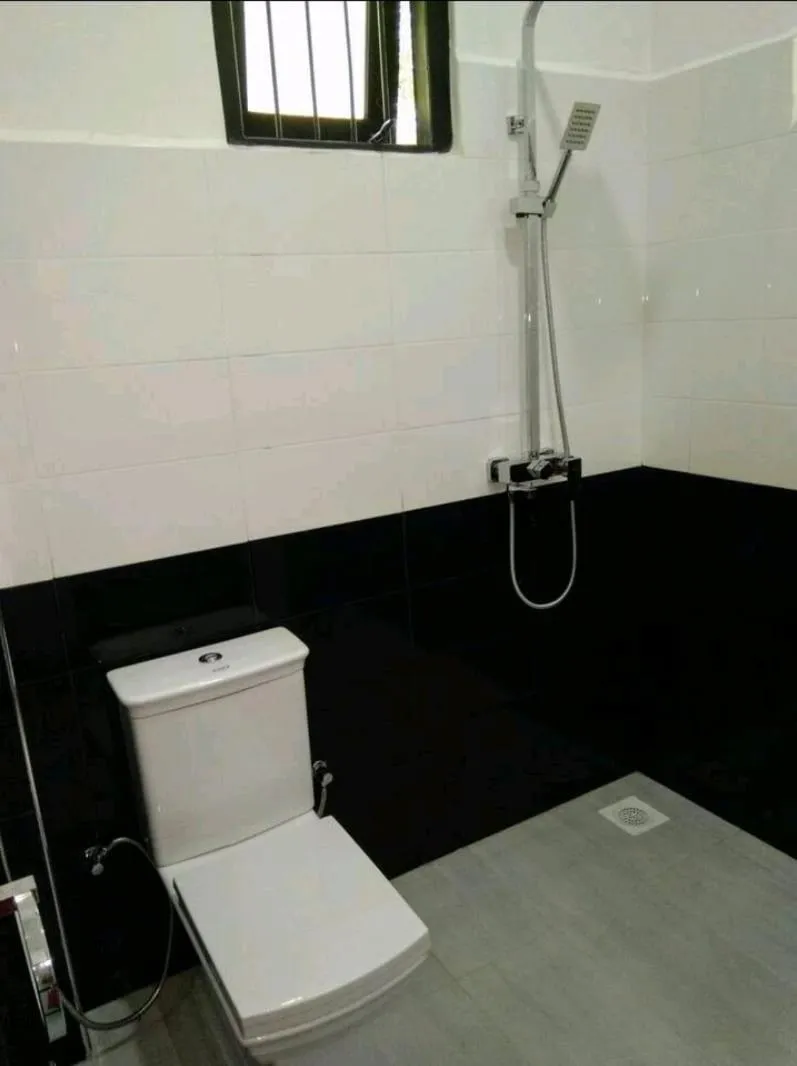 AMRON RESORT SIGIRIYA