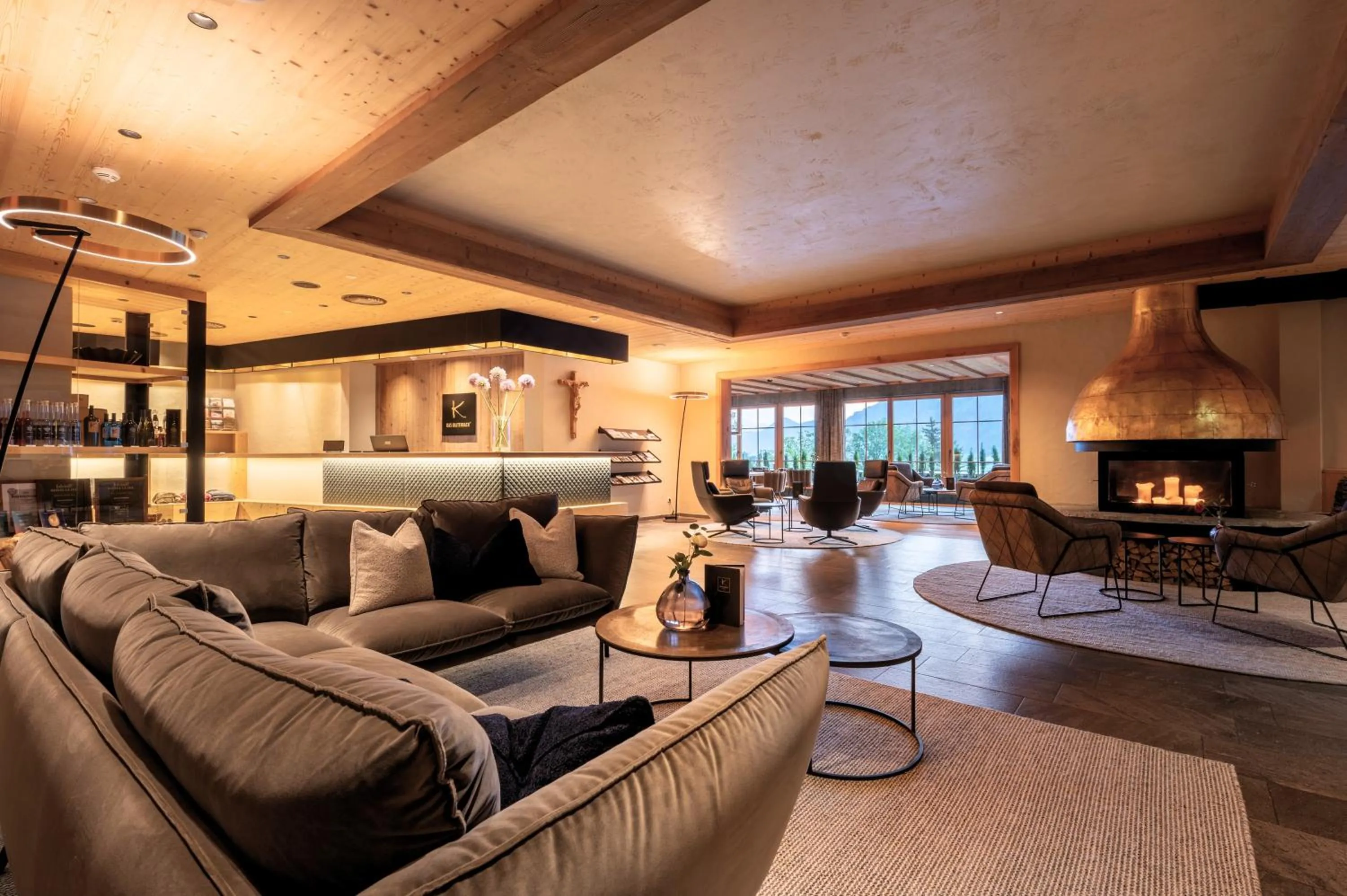 Lounge or bar in Das Kaltenbach - ApartHotel