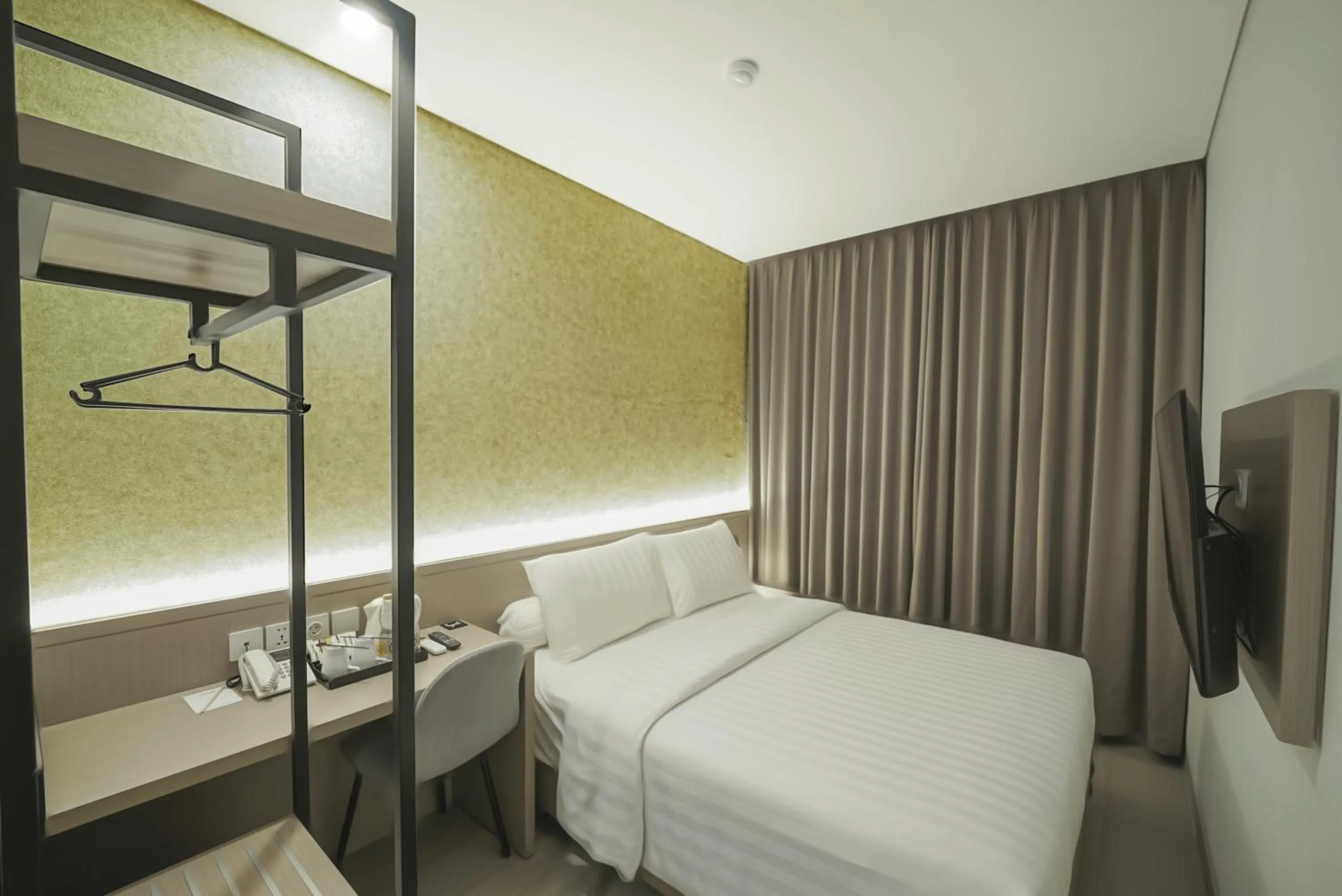 Bed in Front One Boutique Hotel Taman Anggrek