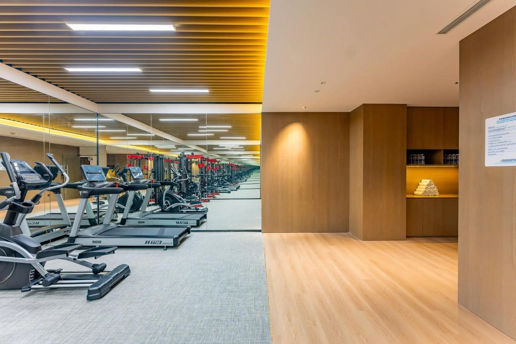 Spa and wellness centre/facilities in Holiday Inn Express Suzhou Bay by IHG