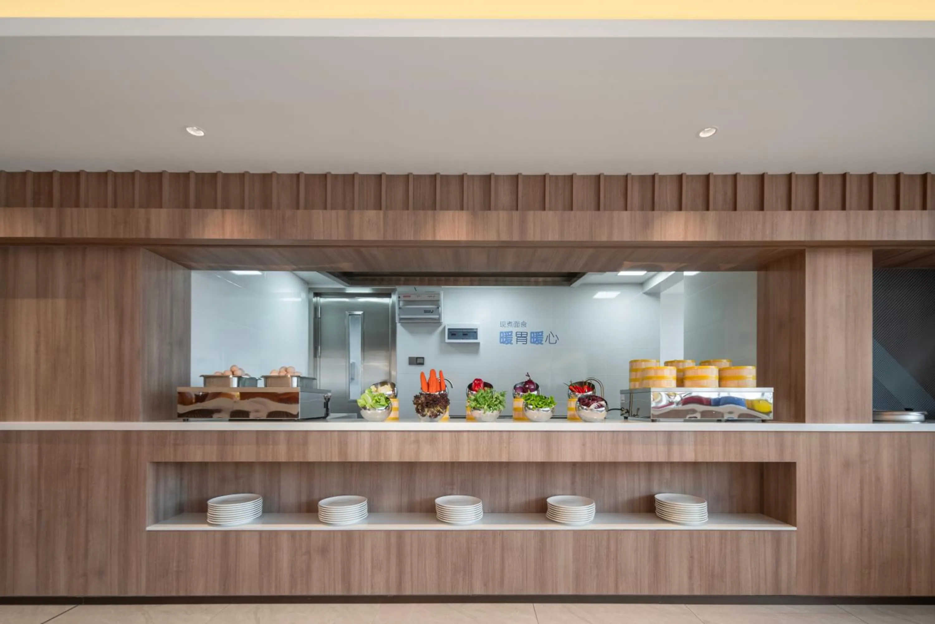 Buffet breakfast in Holiday Inn Express Mianyang Sci-Tech City by IHG