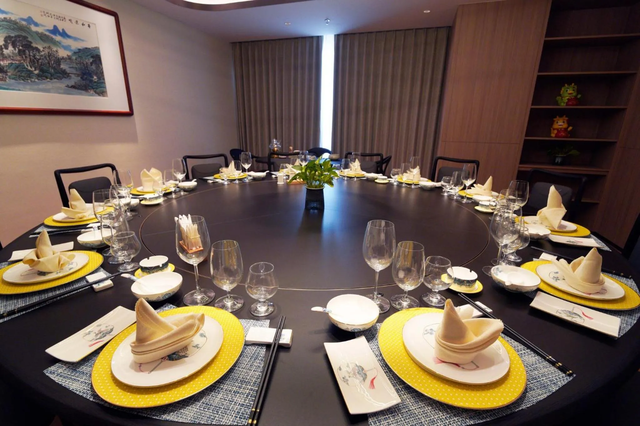 Restaurant/places to eat in Holiday Inn Express Shantou Chenghai