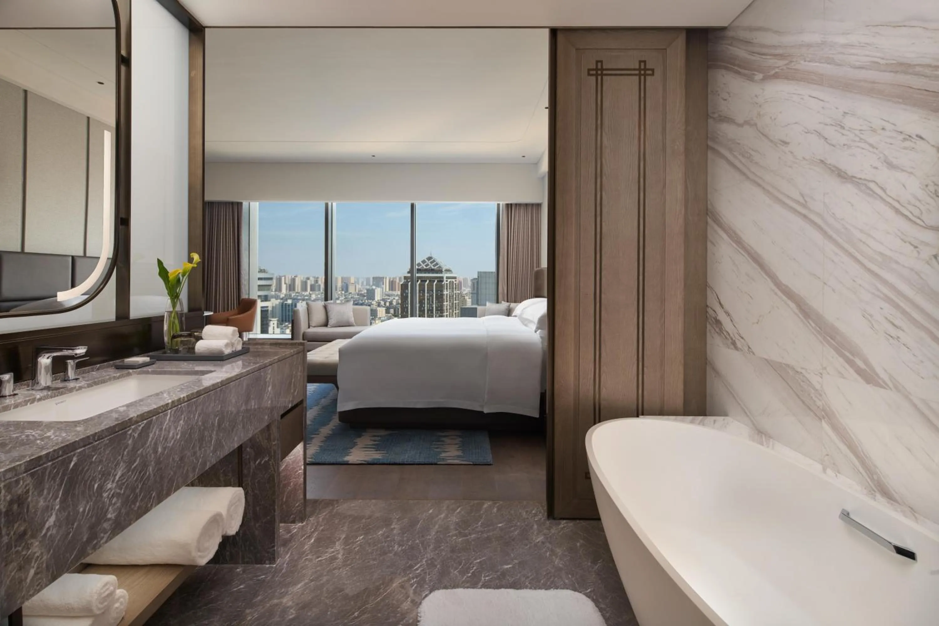 Bed in InterContinental Hotels Zhengzhou