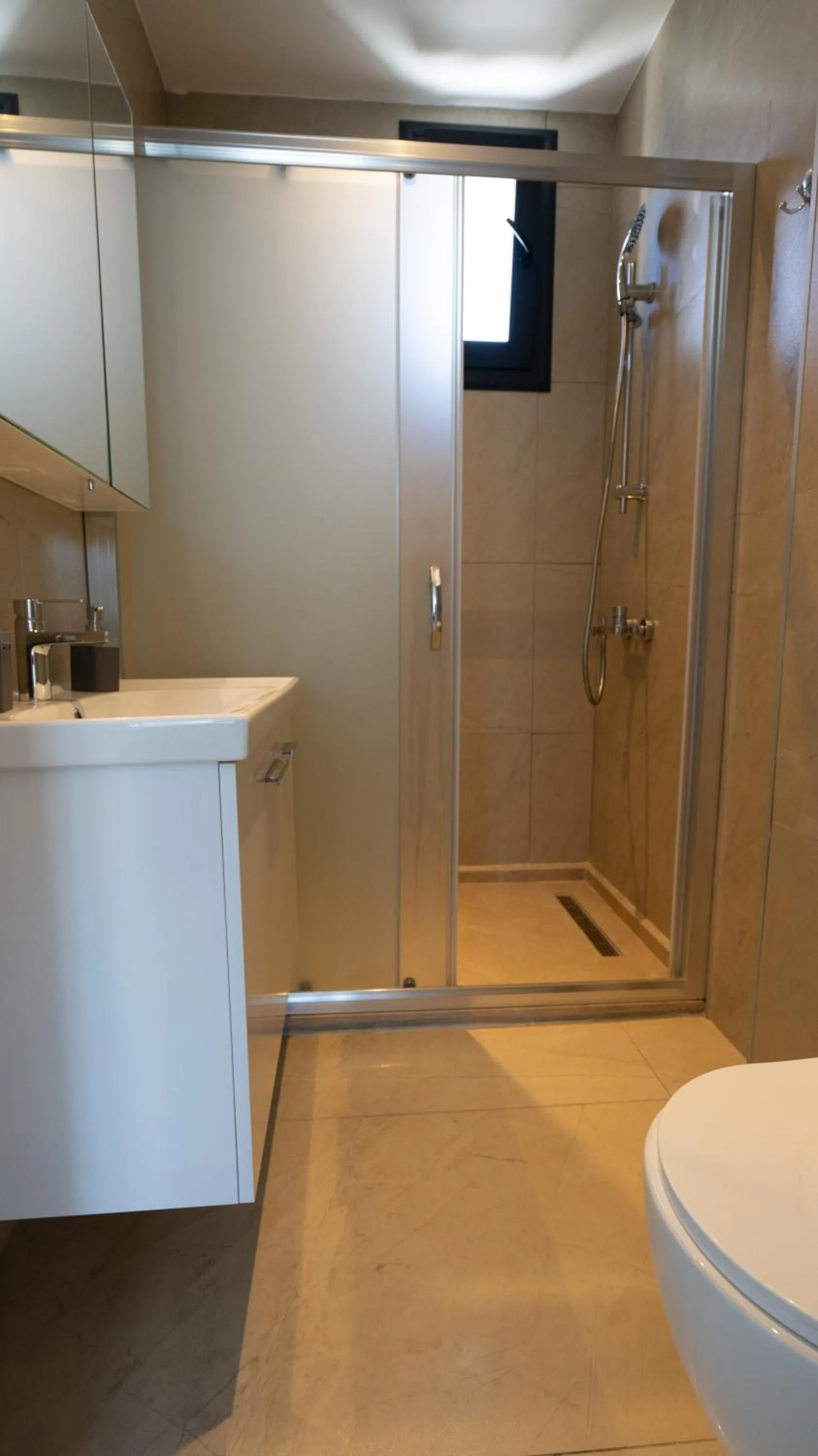 Shower in Blue Point Hotel Yalikavak