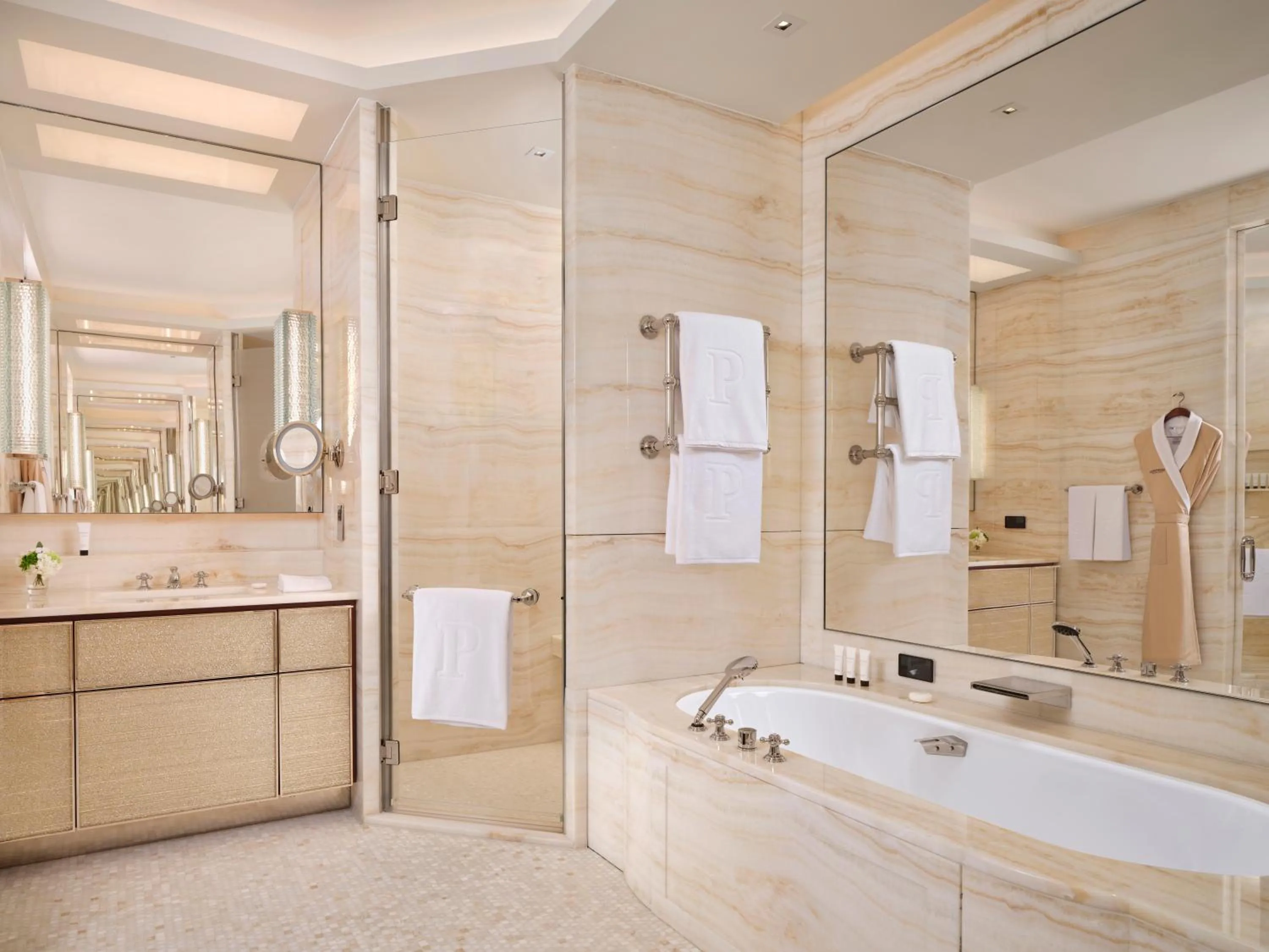 Shower in The Peninsula London