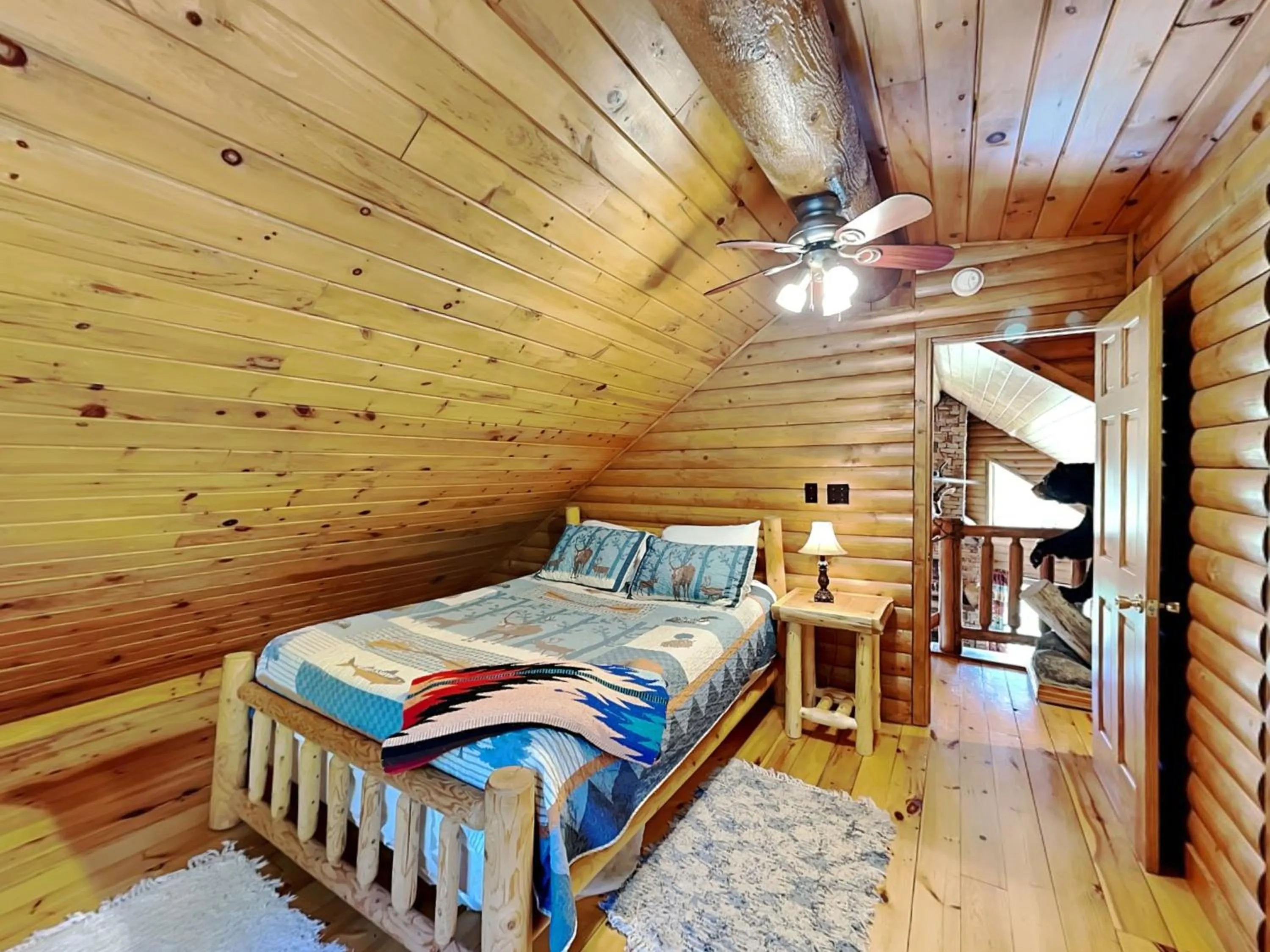 Property building, Bed in Windy Acres