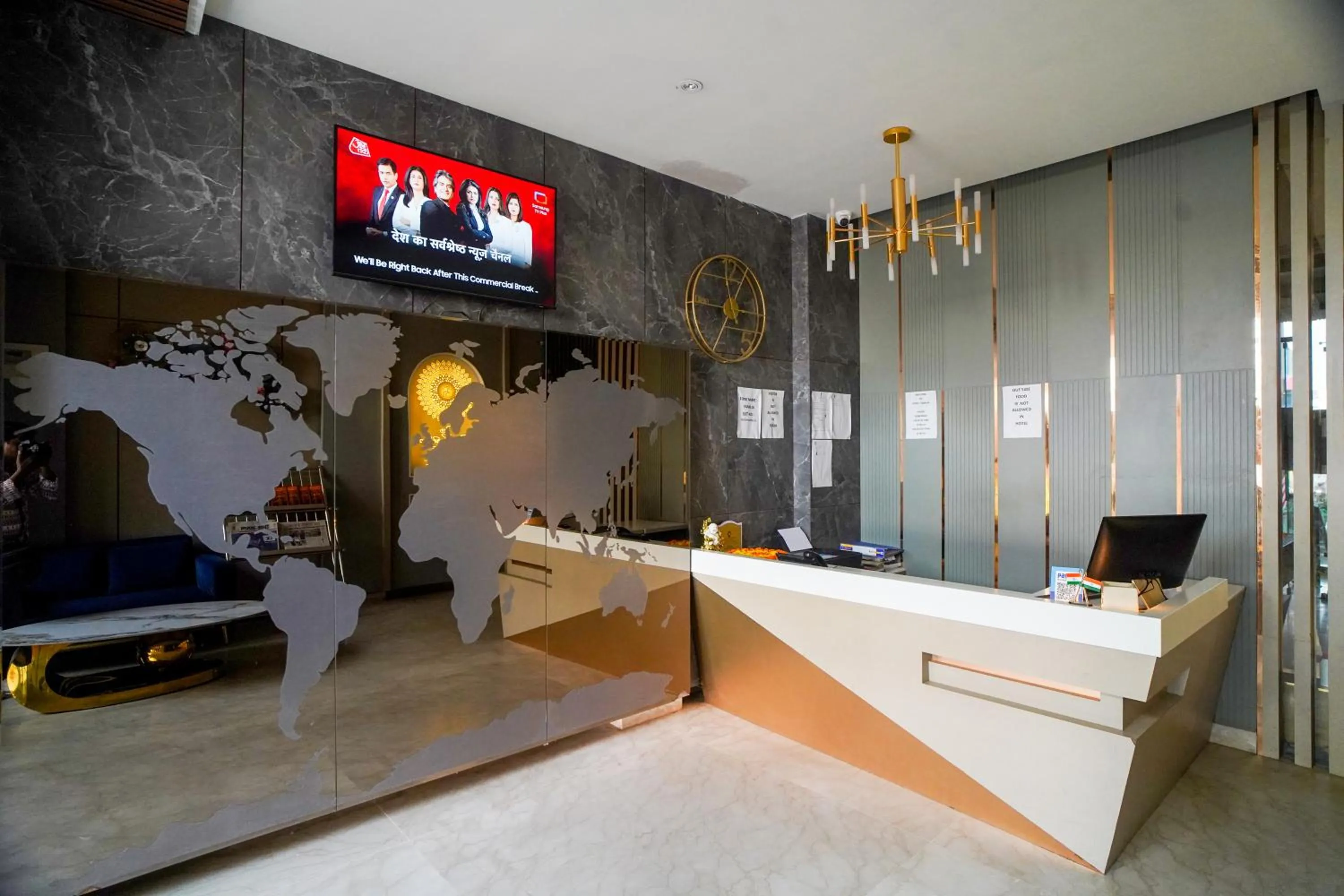 Lobby or reception, Bed in Familia Hotel and Banquets