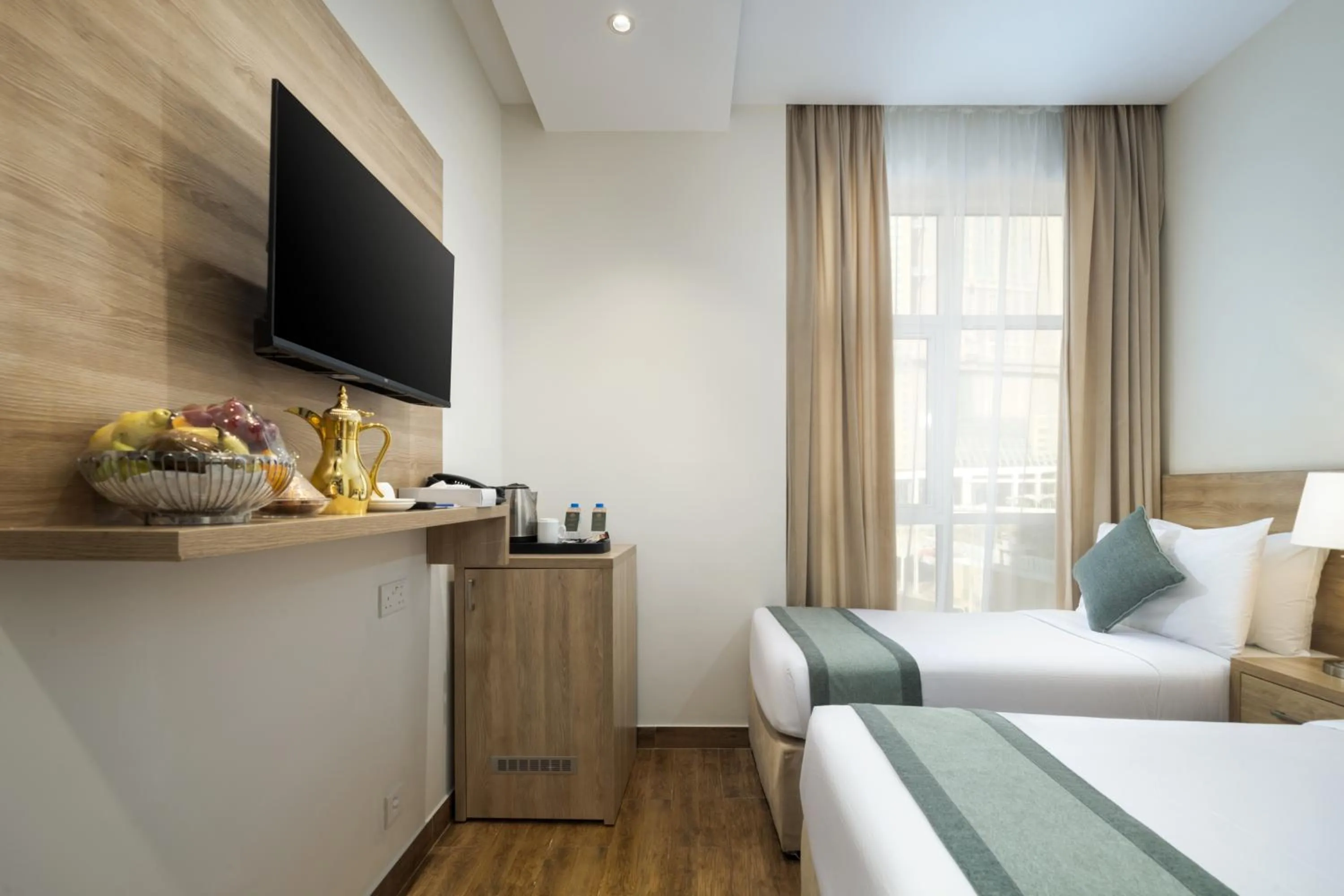 Property building, Bed in Worth Elite Hotel