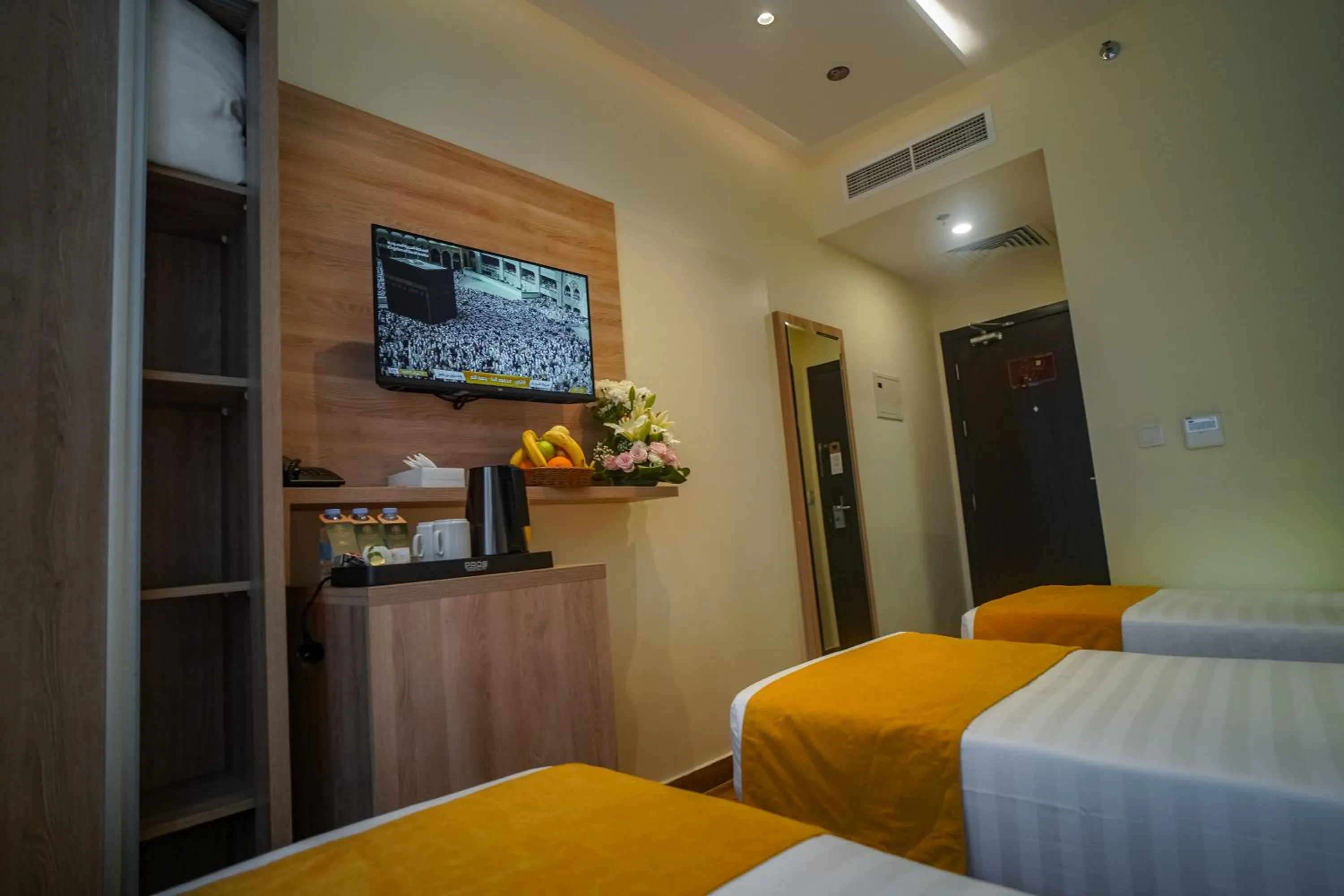 Bed in Worth Elite Hotel