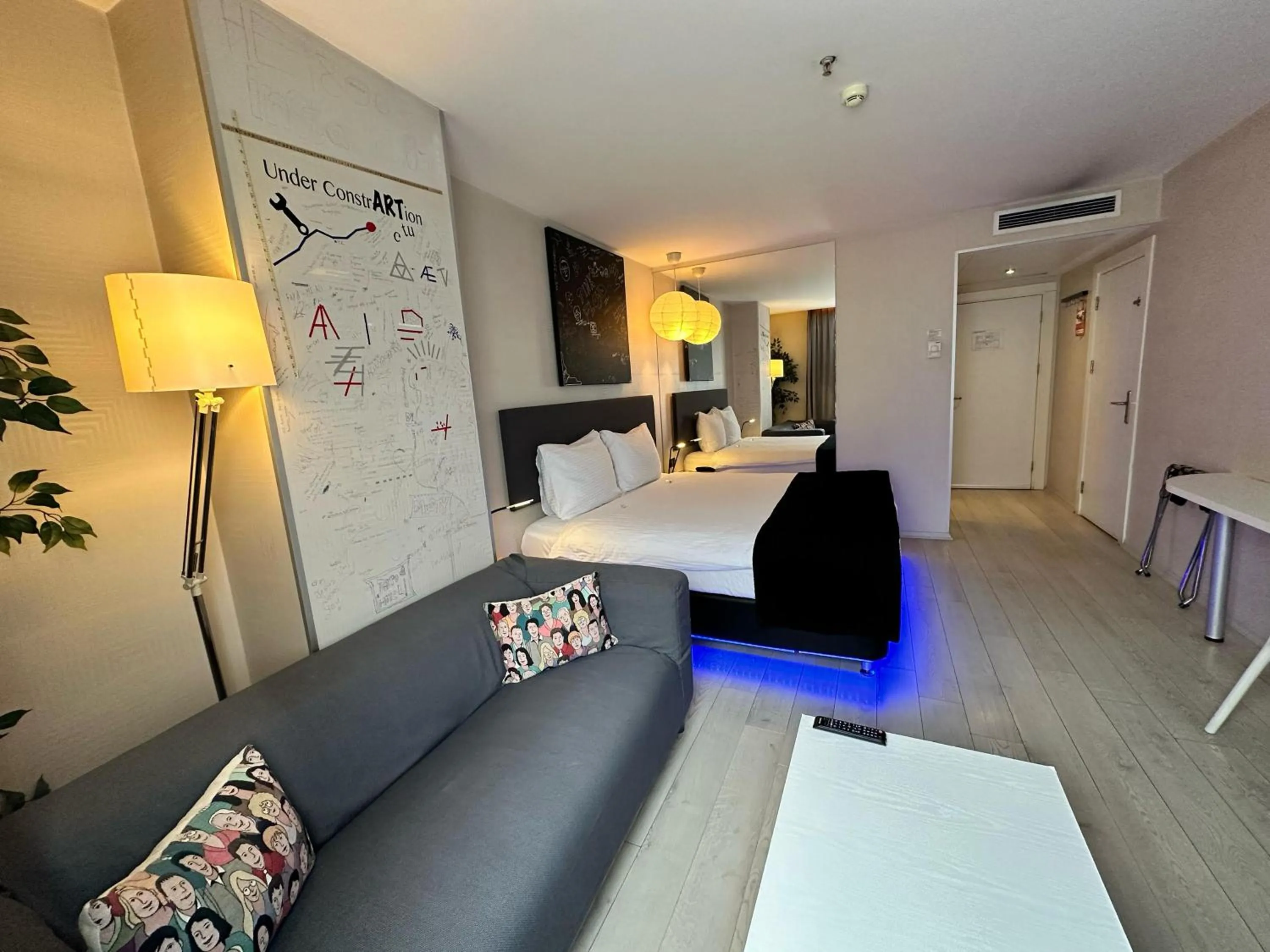 Bed in Tempo Fair Suites