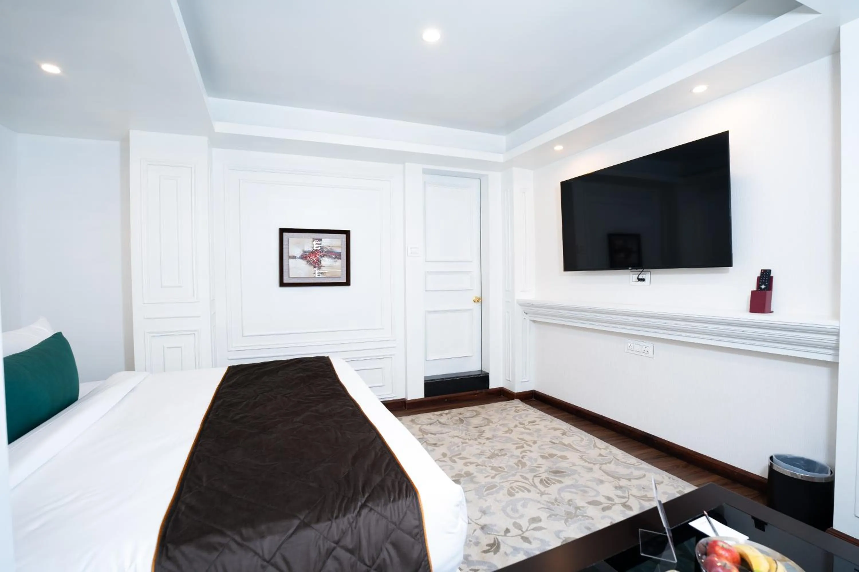 Bedroom, Bed in The West Gate Posada By Summit