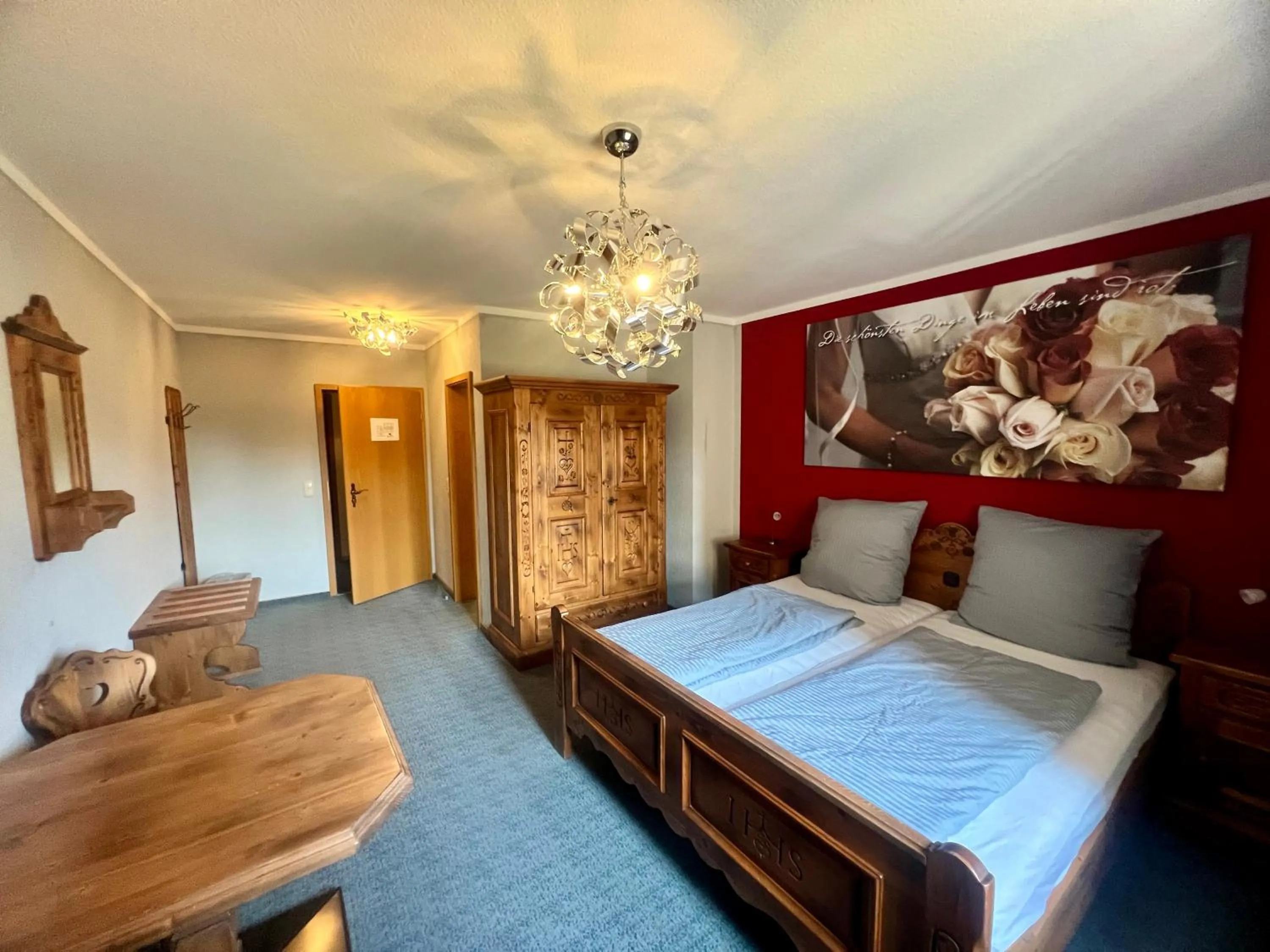 Bed in Hotel das rot