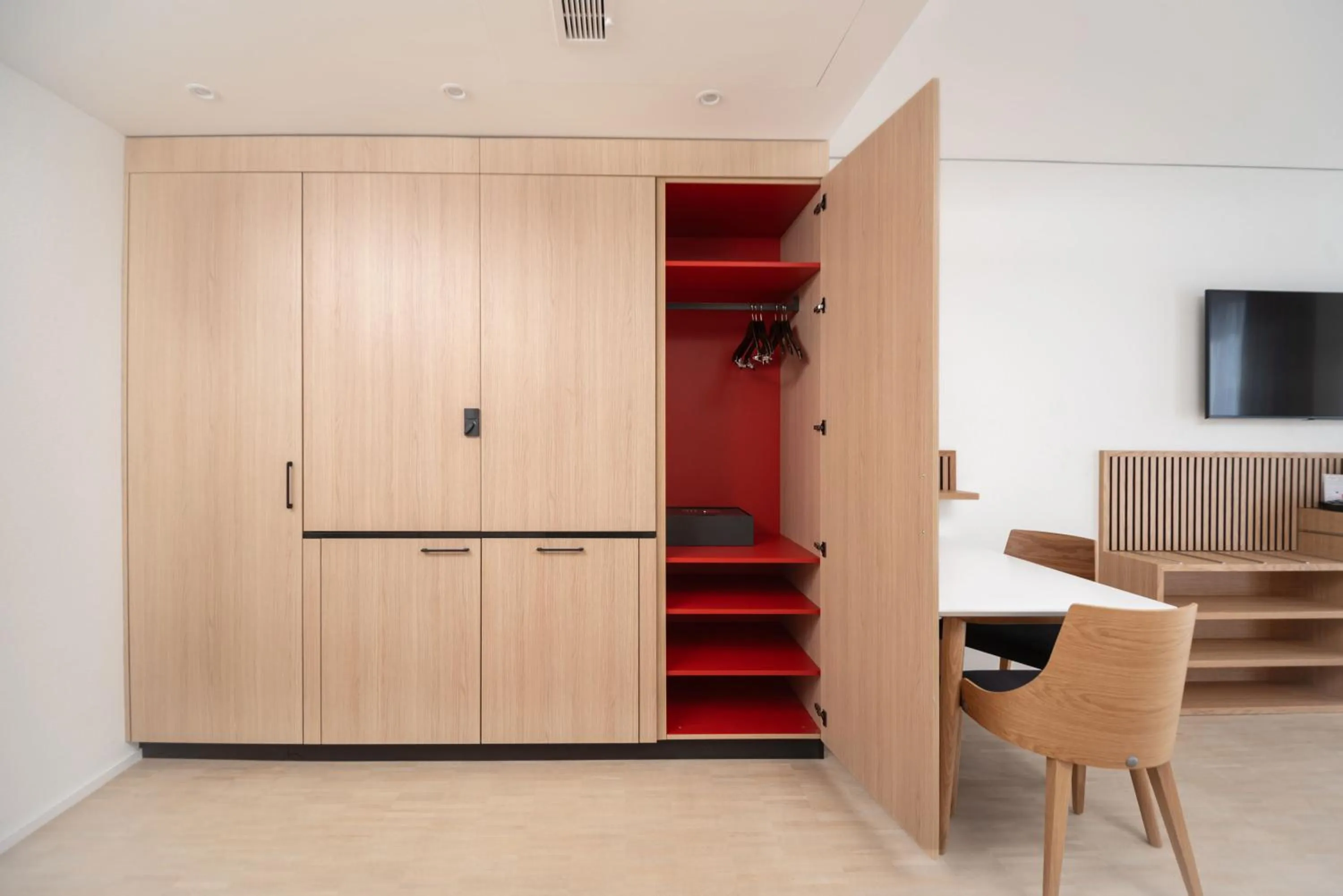 safe in Tailormade Hotel BAB Bachenbülach