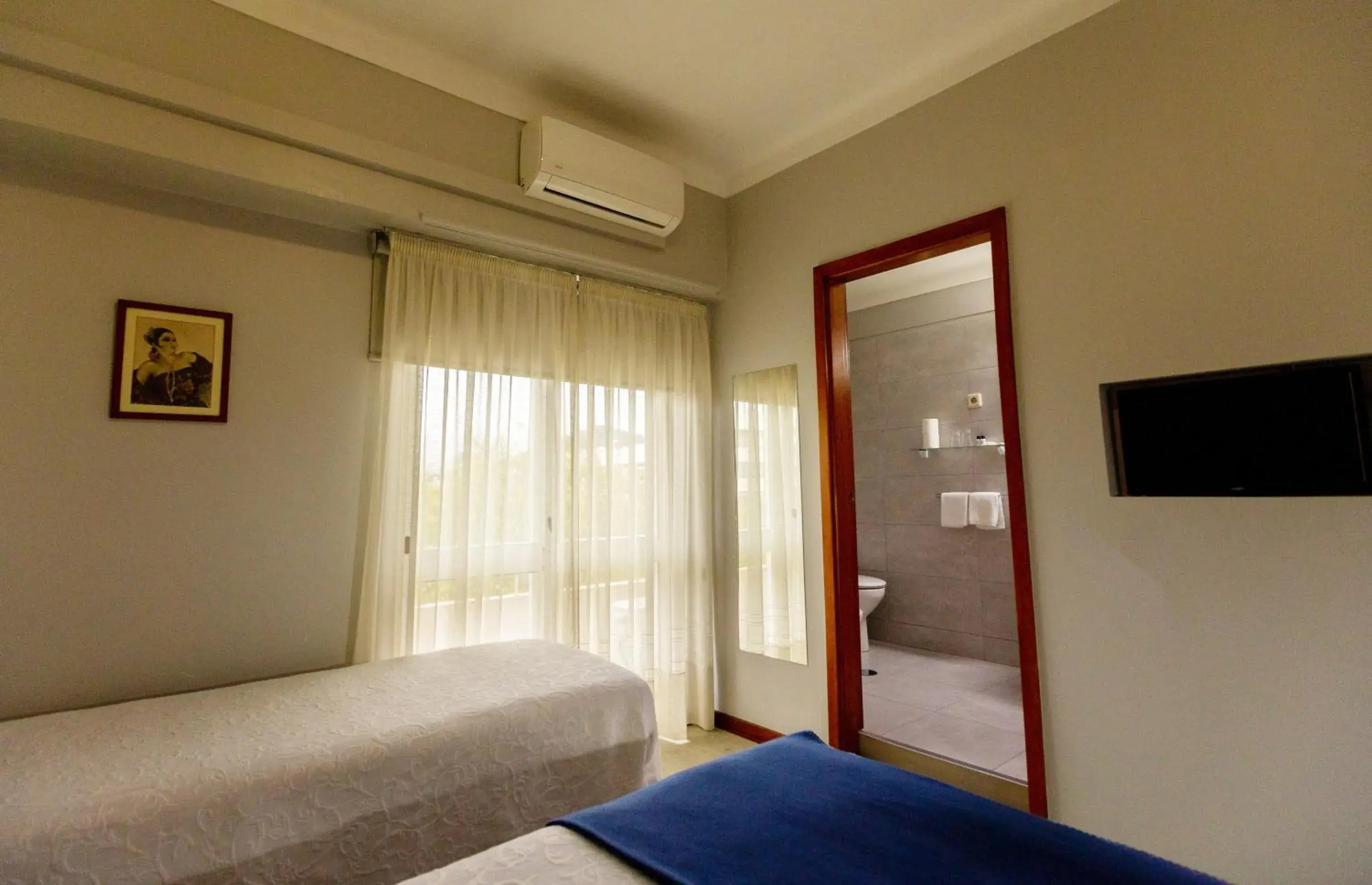 Triple Room with Balcony in Hotel Sao Nicolau Triple Room with Balcony in Hotel Sao Nicolau