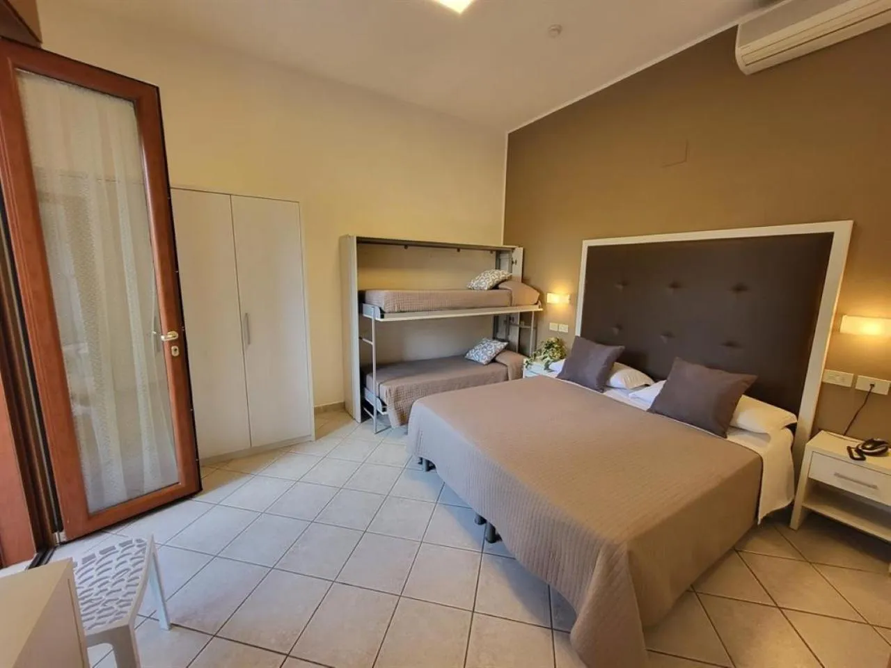 Bed in Hotel Villa Fulgida