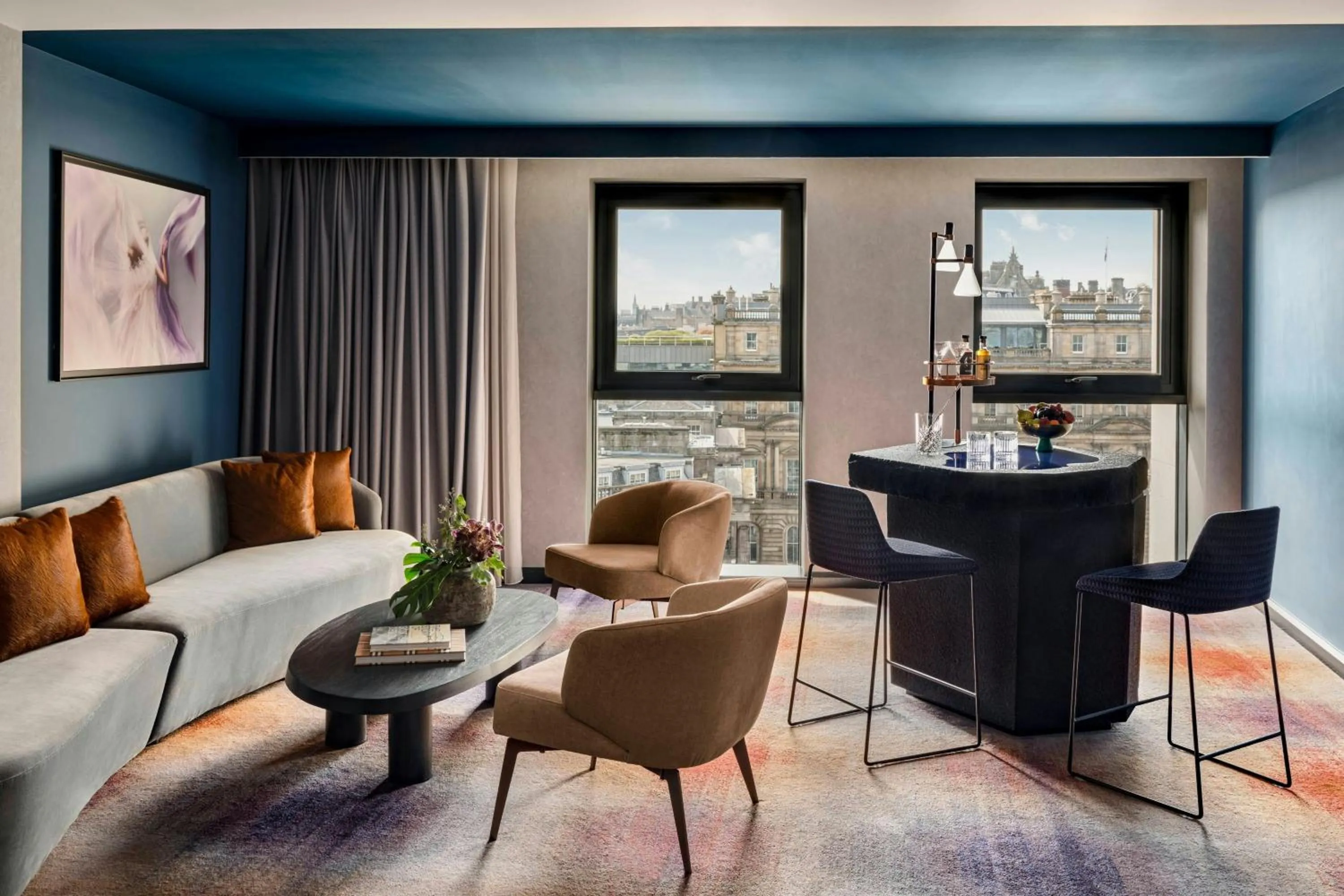 Bedroom in W Edinburgh