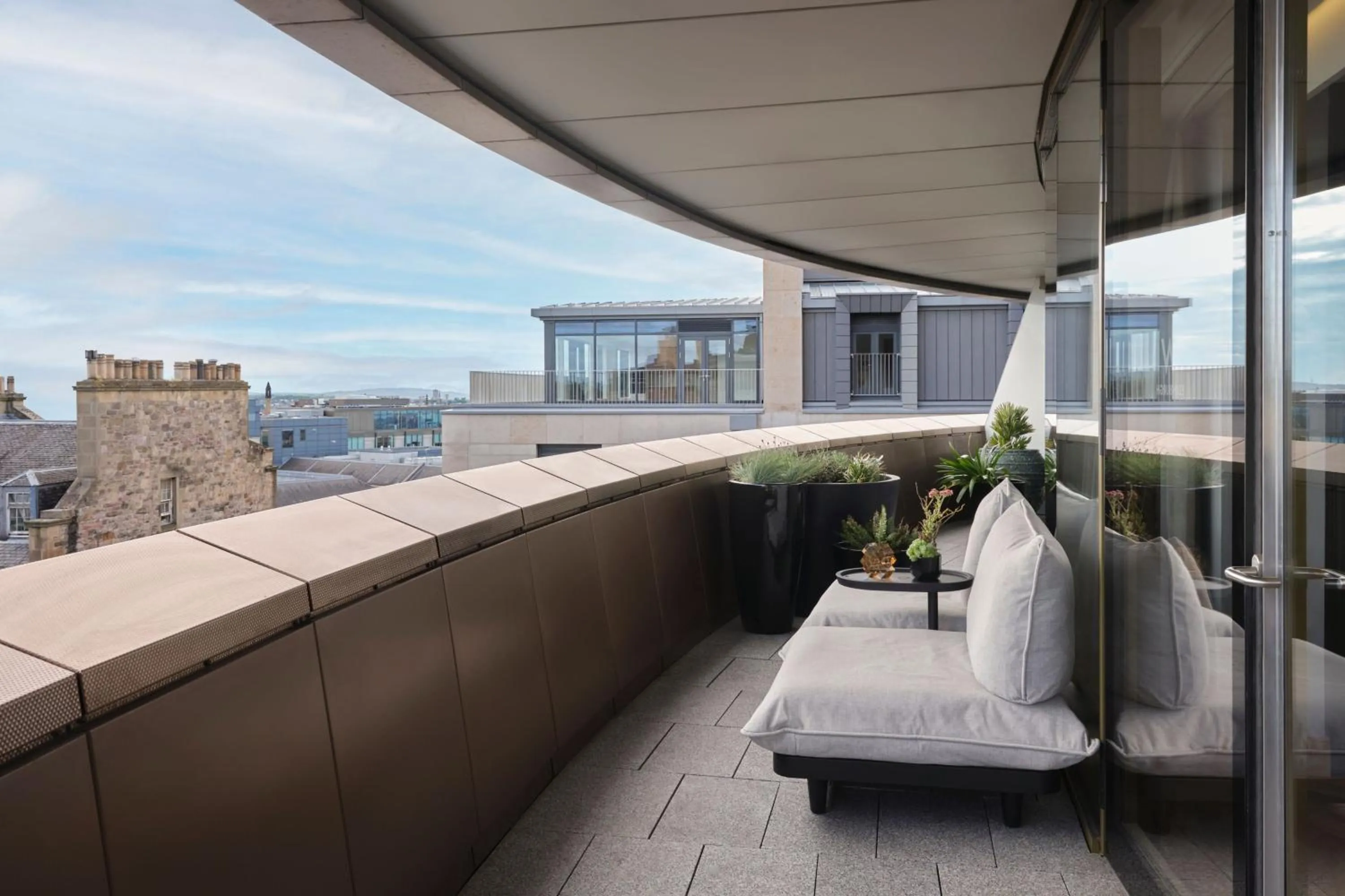 Bedroom in W Edinburgh