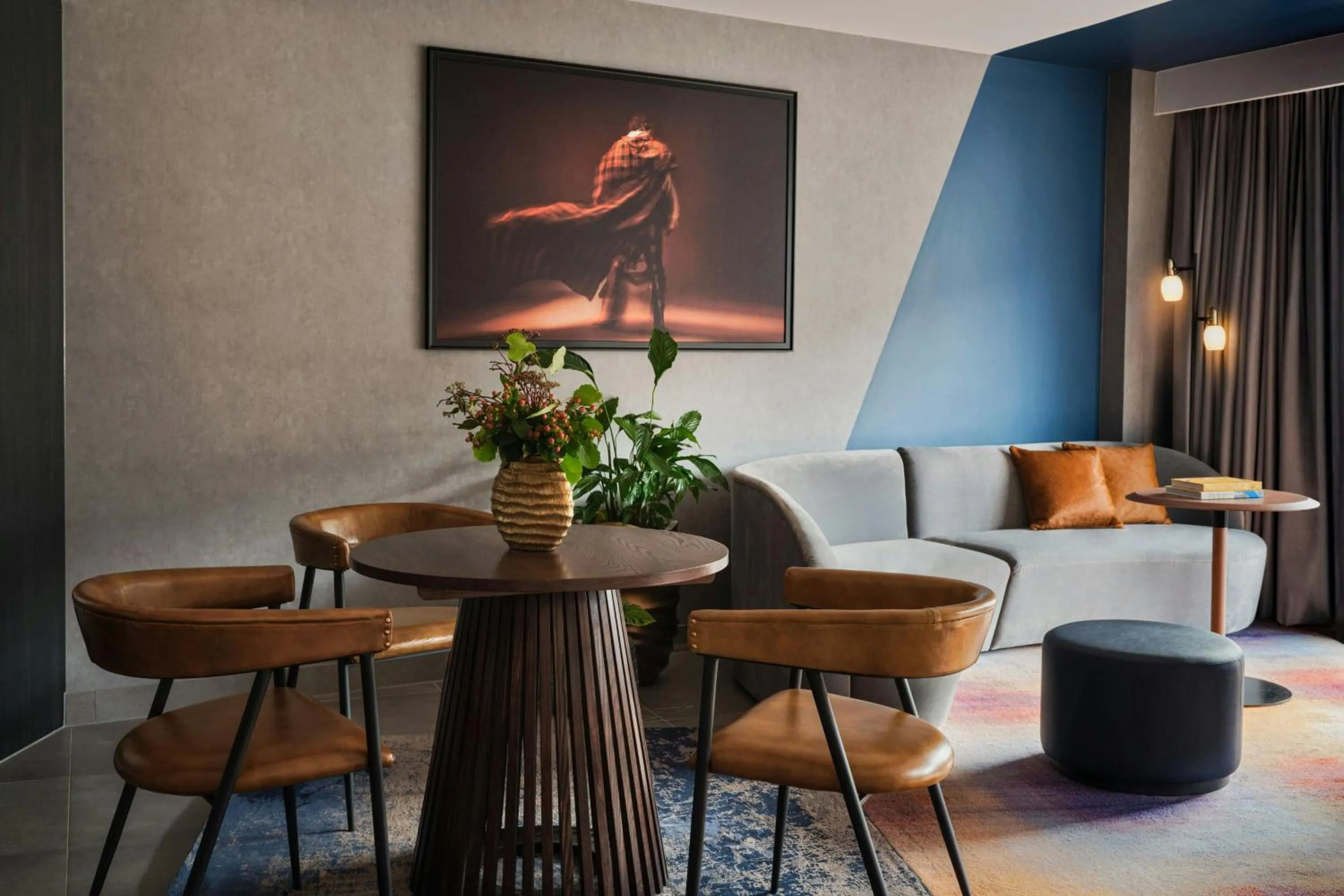 Living room in W Edinburgh