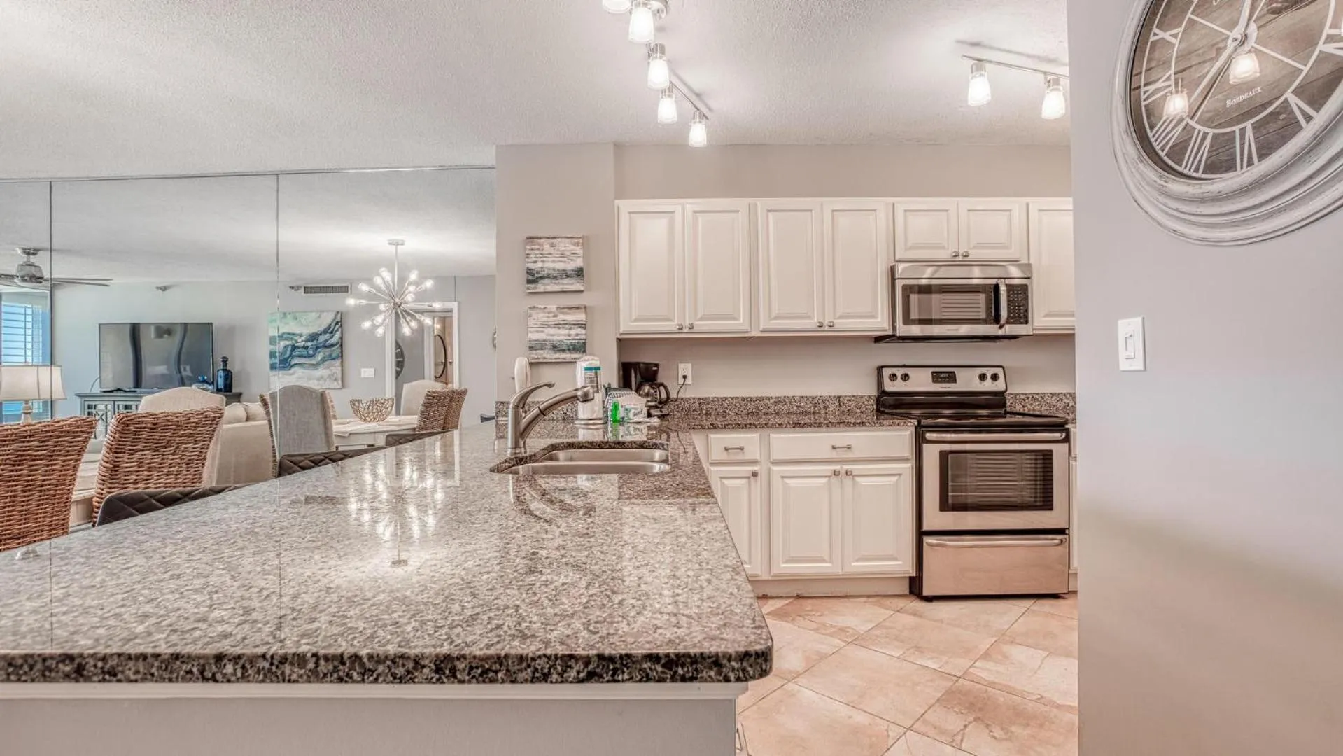 Hidden Dunes Gulfside 502 - Gulf front and updated