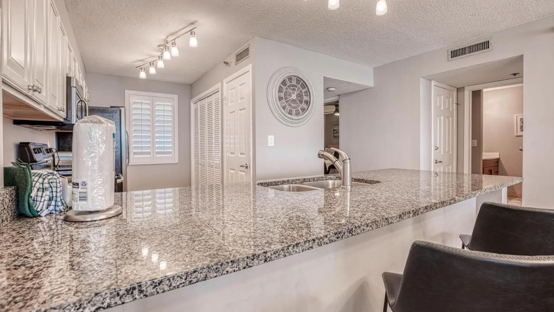 Hidden Dunes Gulfside 502 - Gulf front and updated