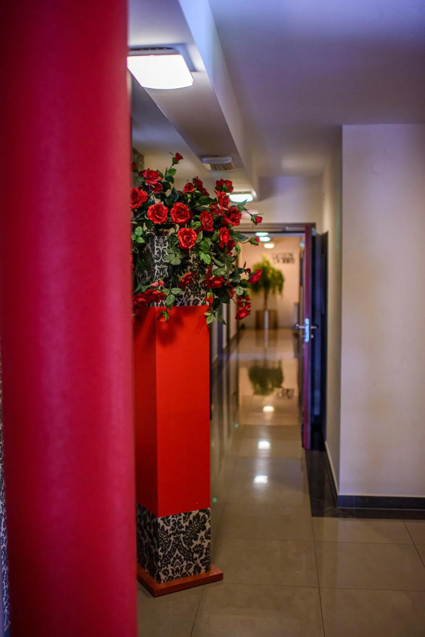 Decorative detail in Hotel Restauracja Sara