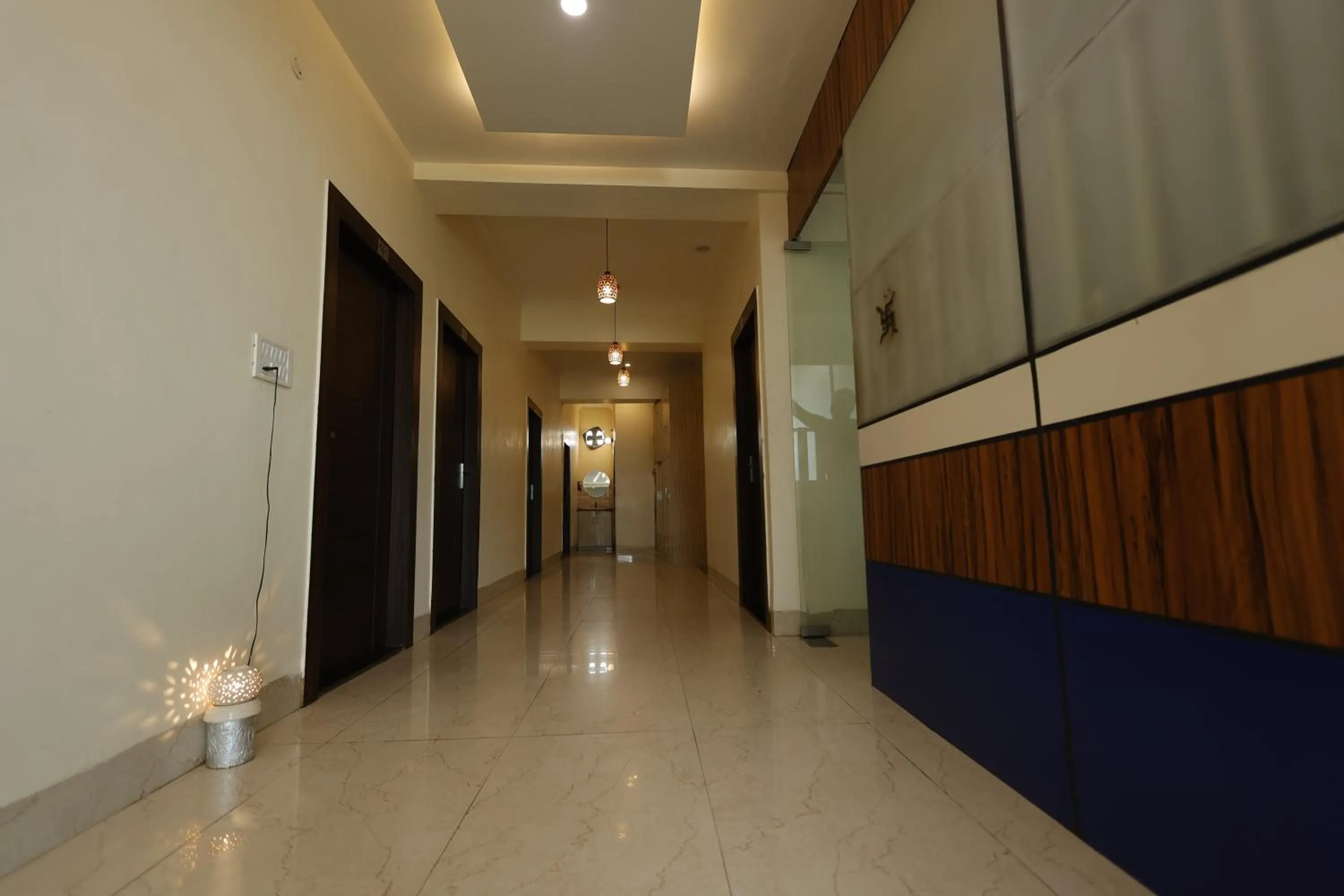 Lobby or reception in Silver Oaks Inn