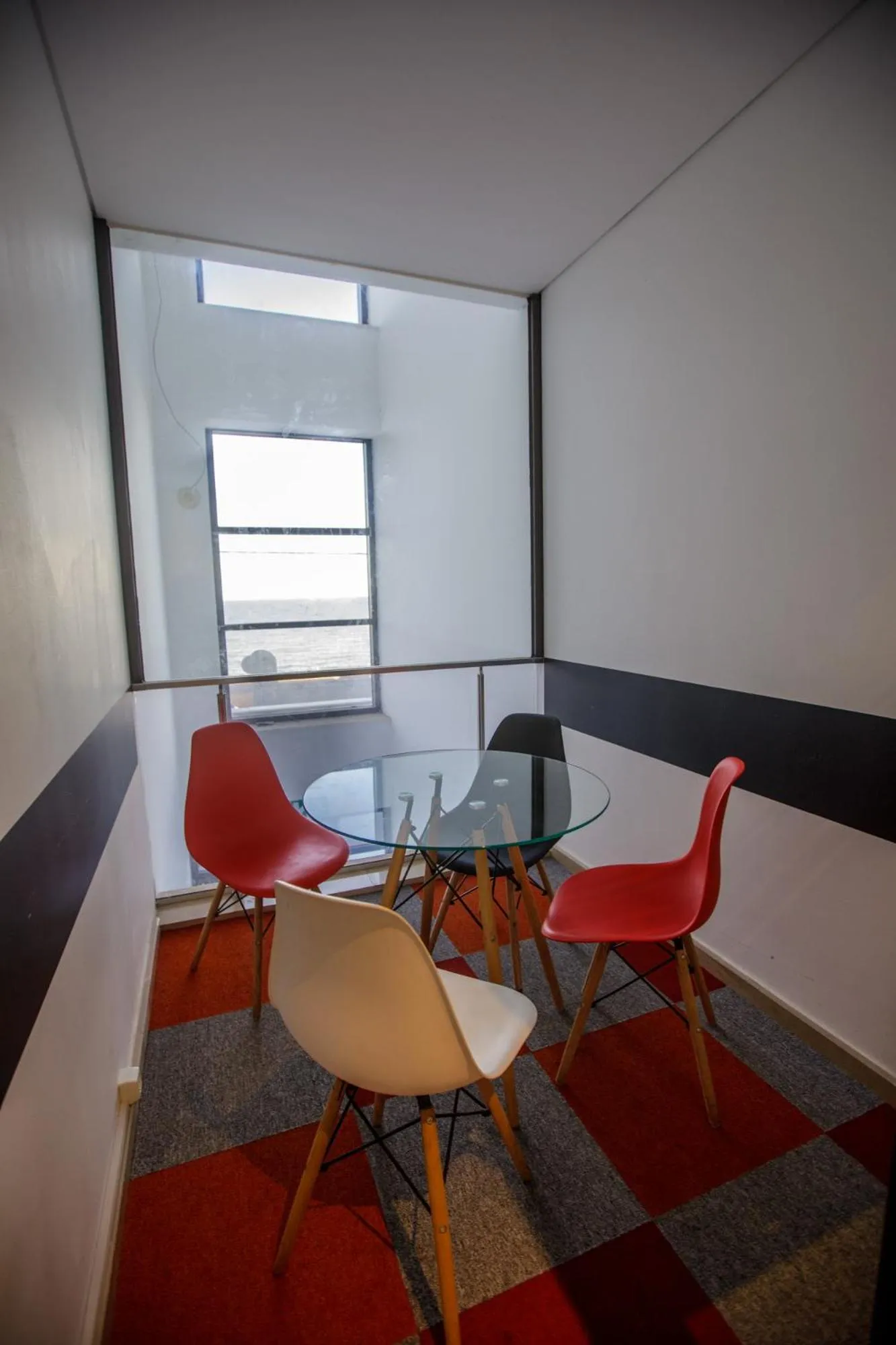 Seating area in Cowork Lab Suites