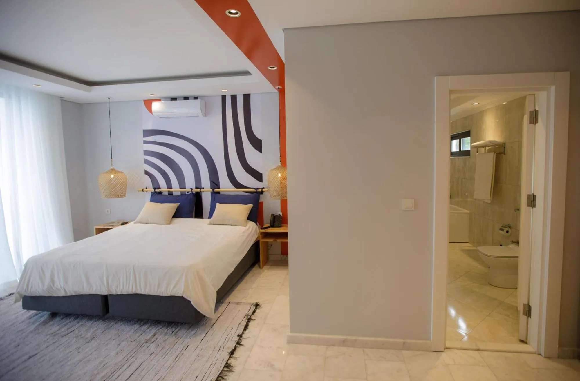 Photo of the whole room, Bed in Cowork Lab Suites