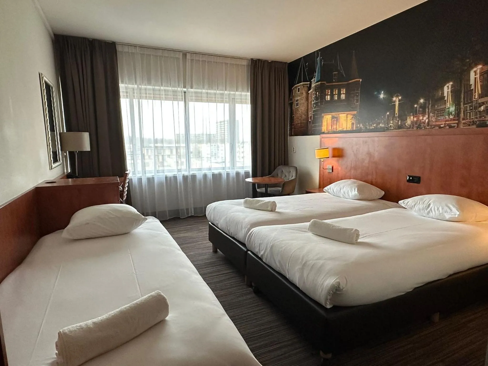 Bed in Westlake Hotels Amsterdam