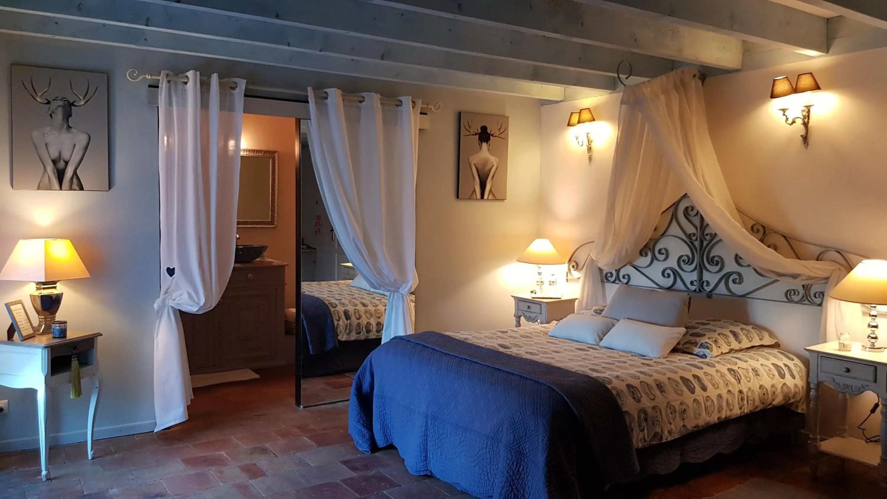 Bed in La Demeure du Pressoir