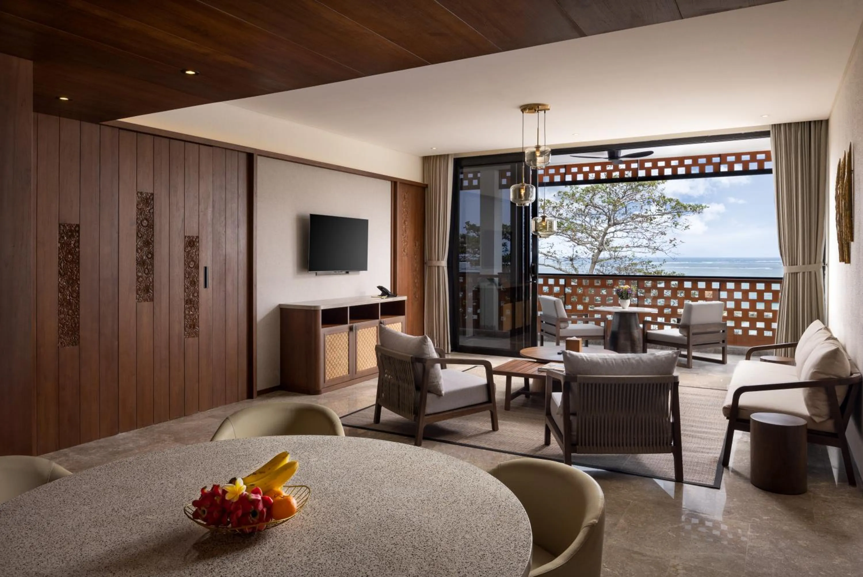 TV and multimedia in Sumitra Luxury Villas & Resort by Pramana