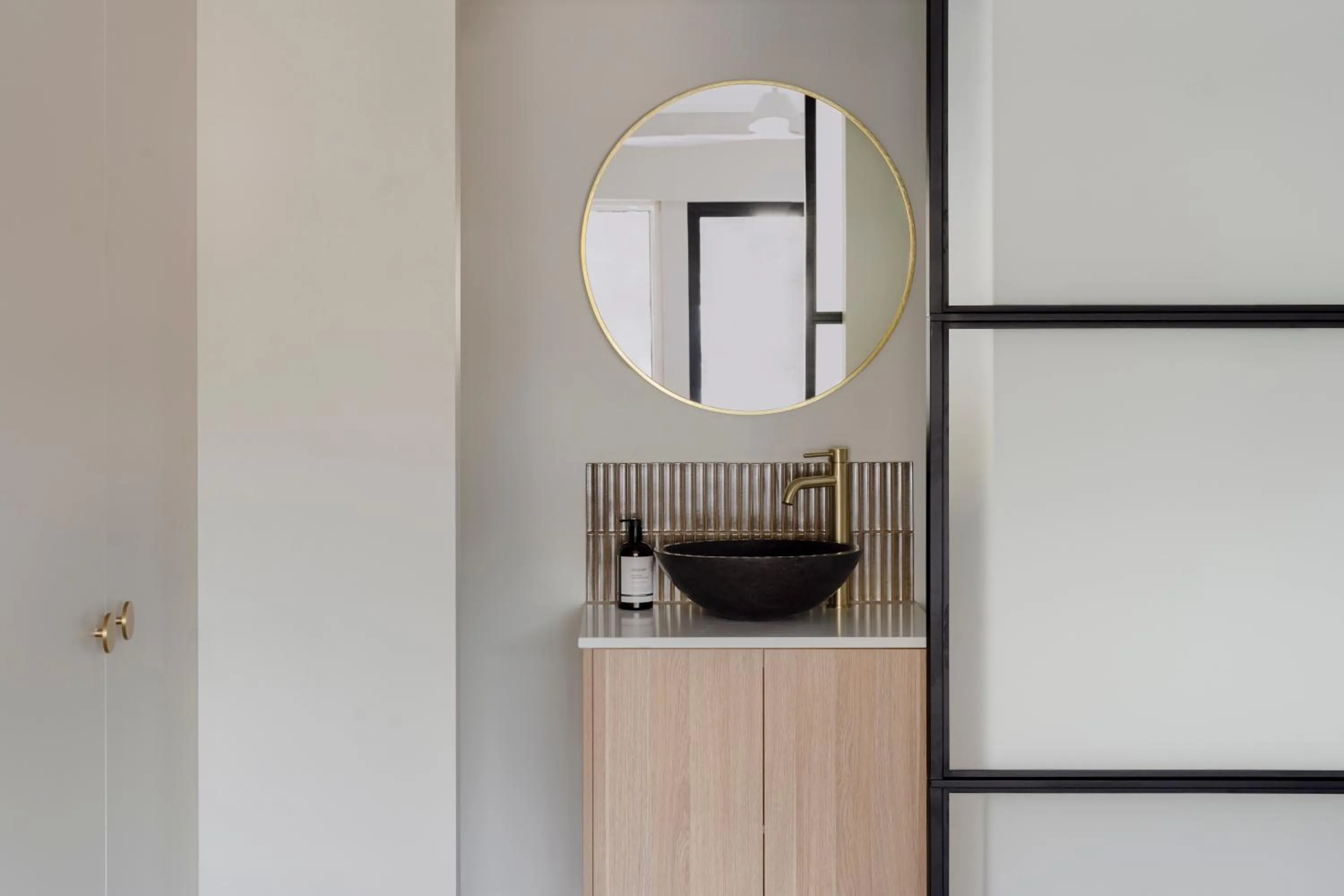 Bathroom in Motel Caloundra