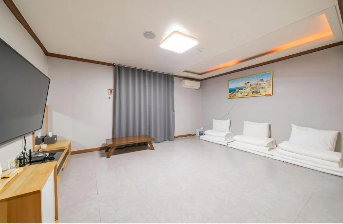 Donghae Gloria Hotel