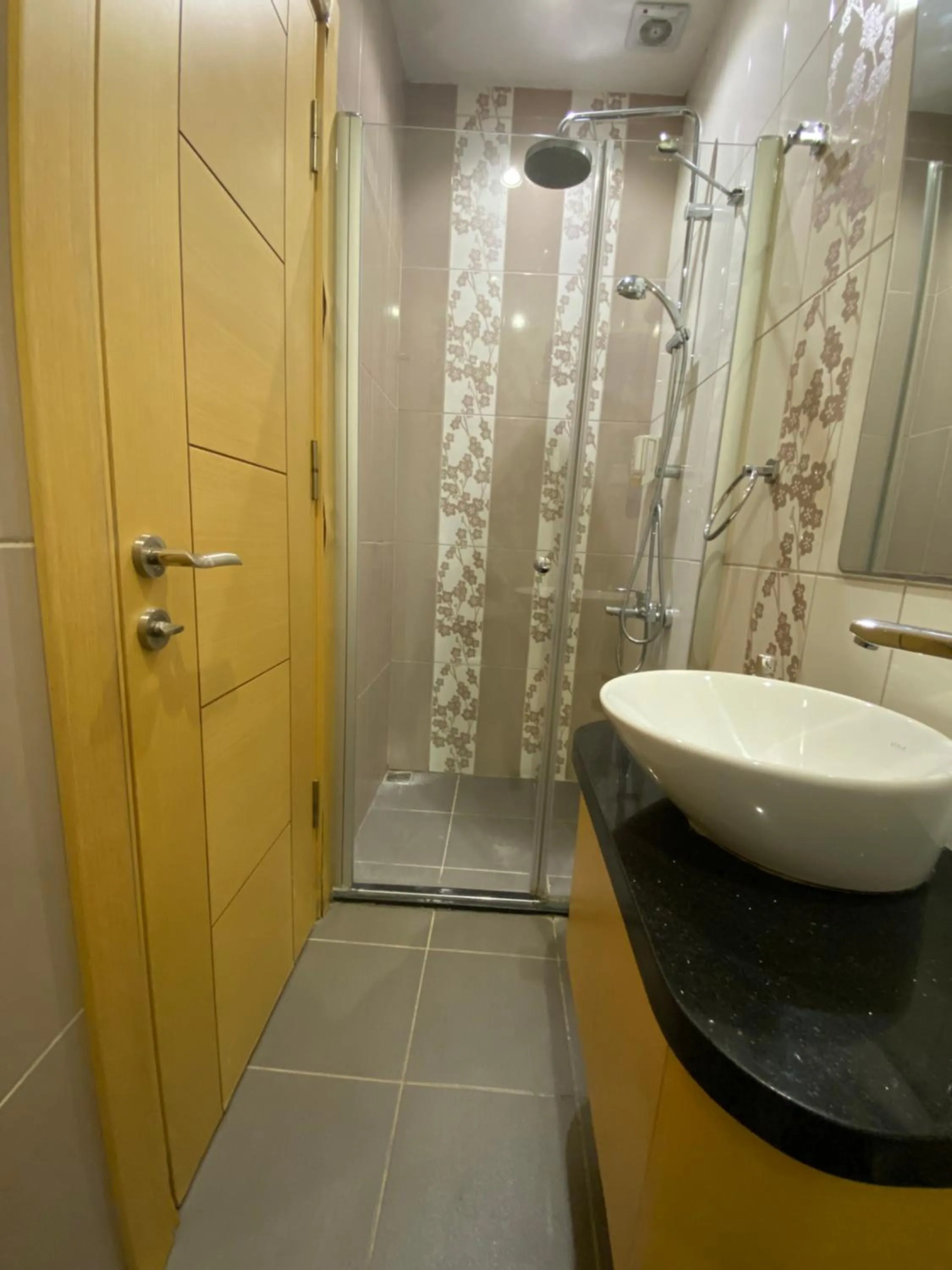 Bathroom in Bunkahaus