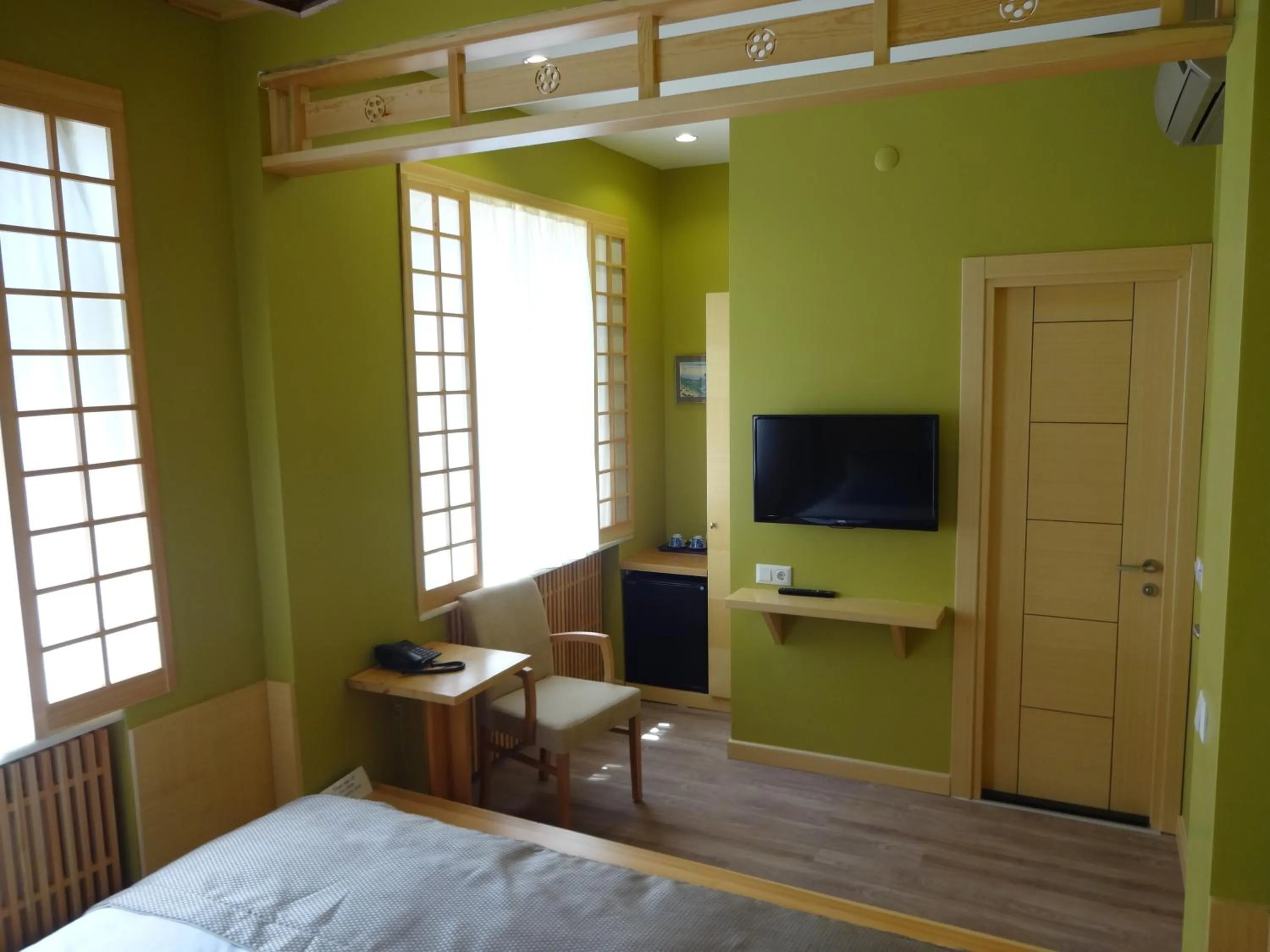 TV and multimedia, Bed in Bunkahaus