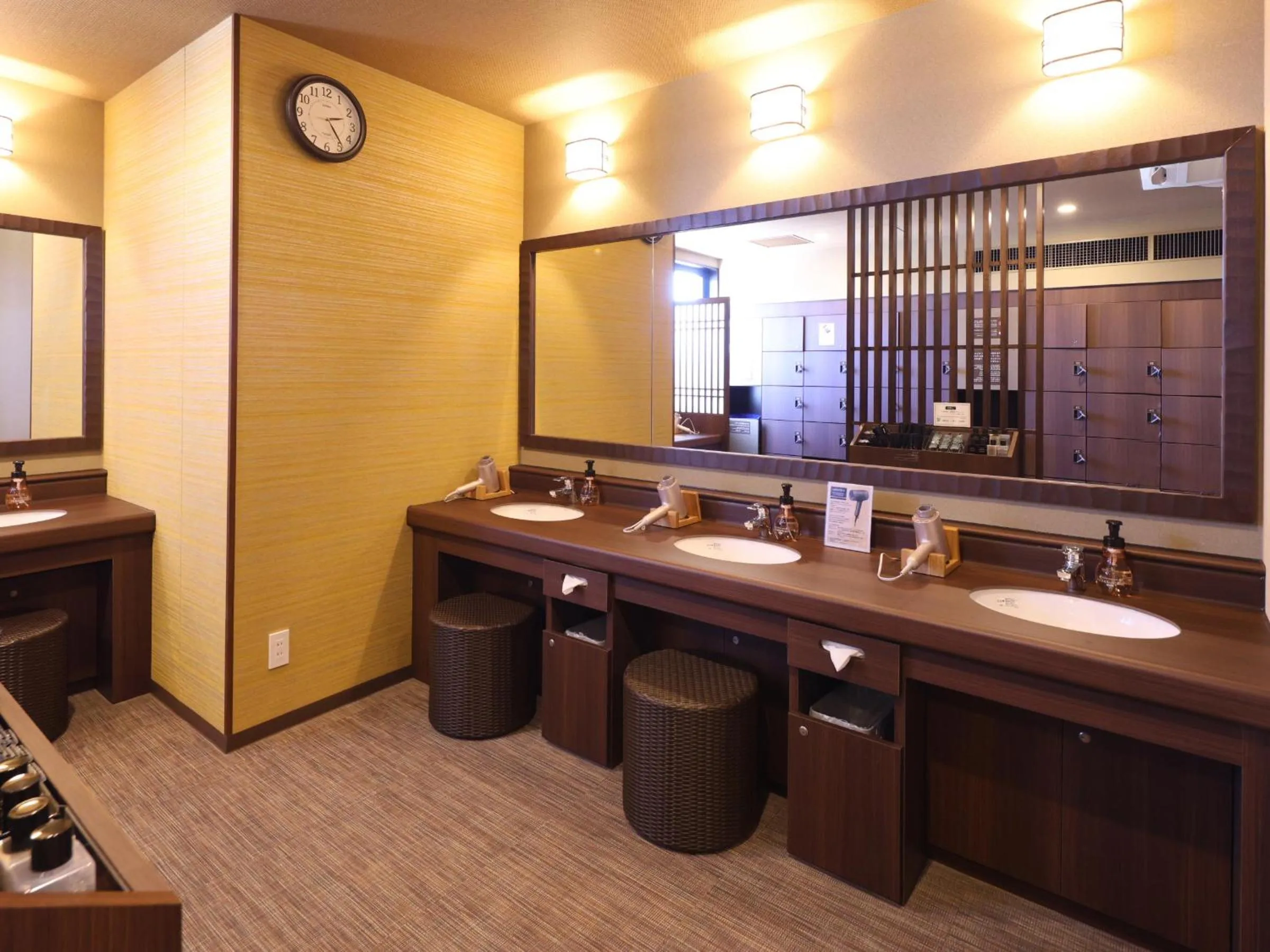 Public Bath in Beppu Hatto Onyado Nono Beppu