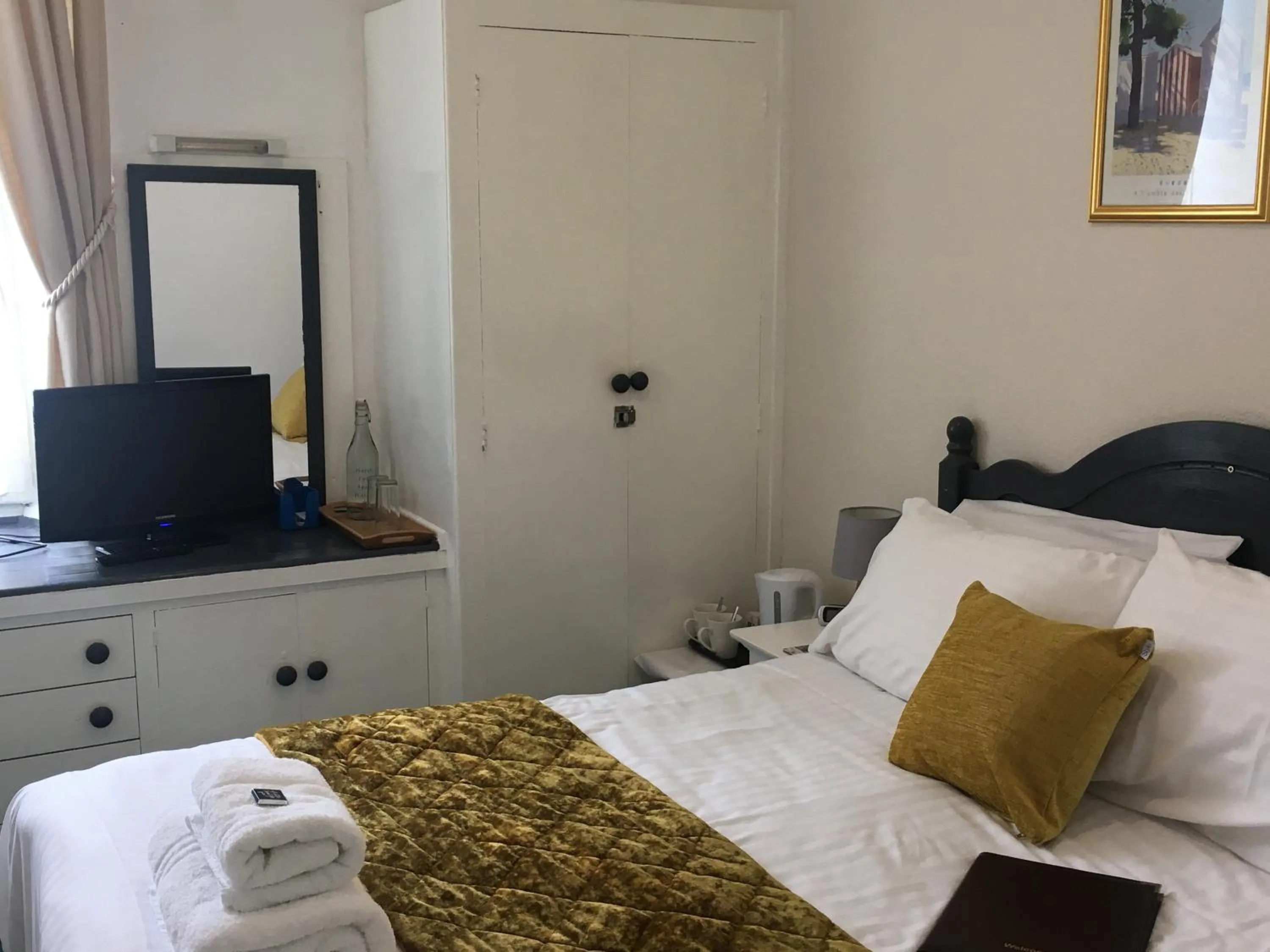 Bed in Newburgh Guesthouse