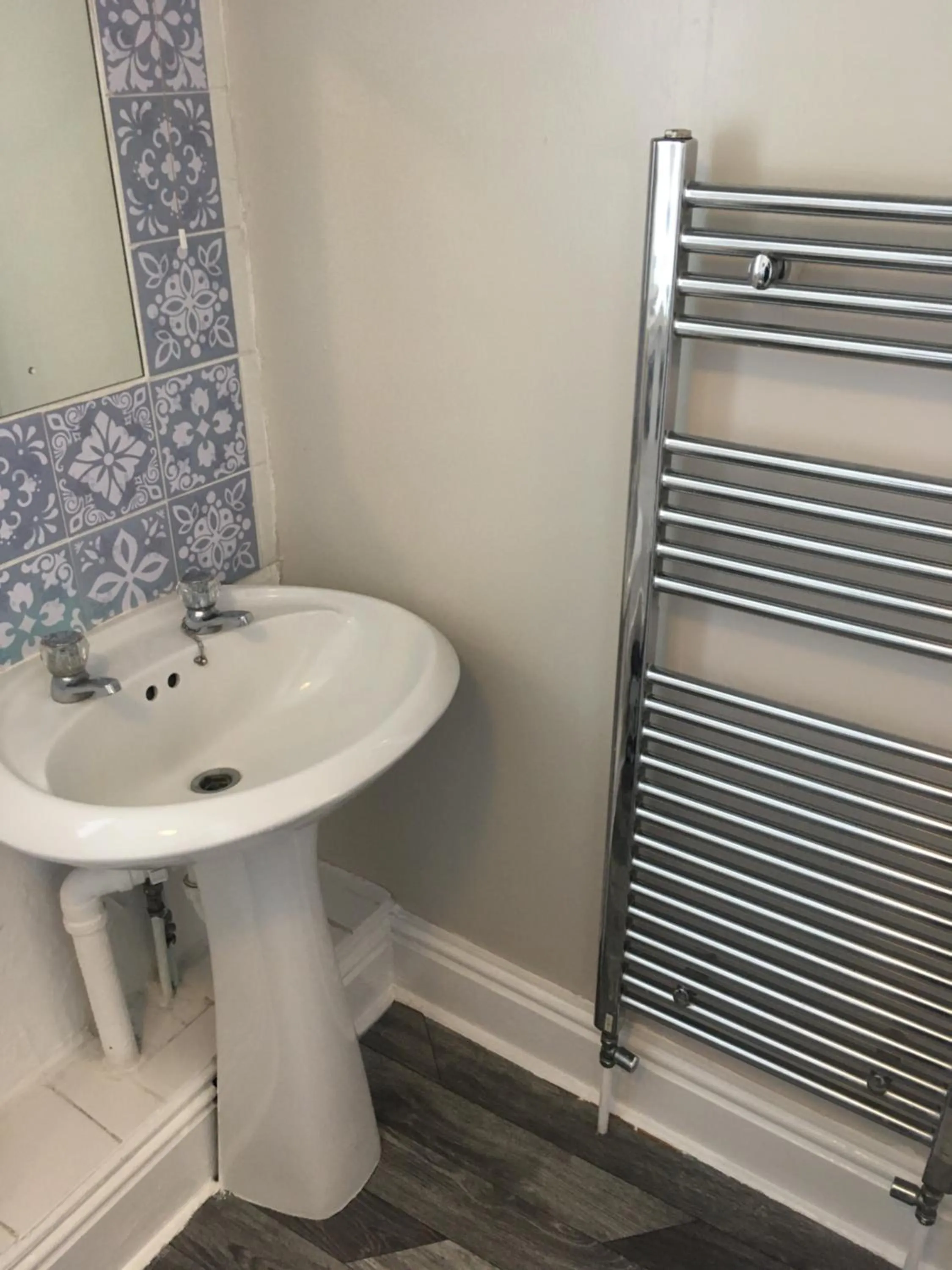 Bathroom in Newburgh Guesthouse