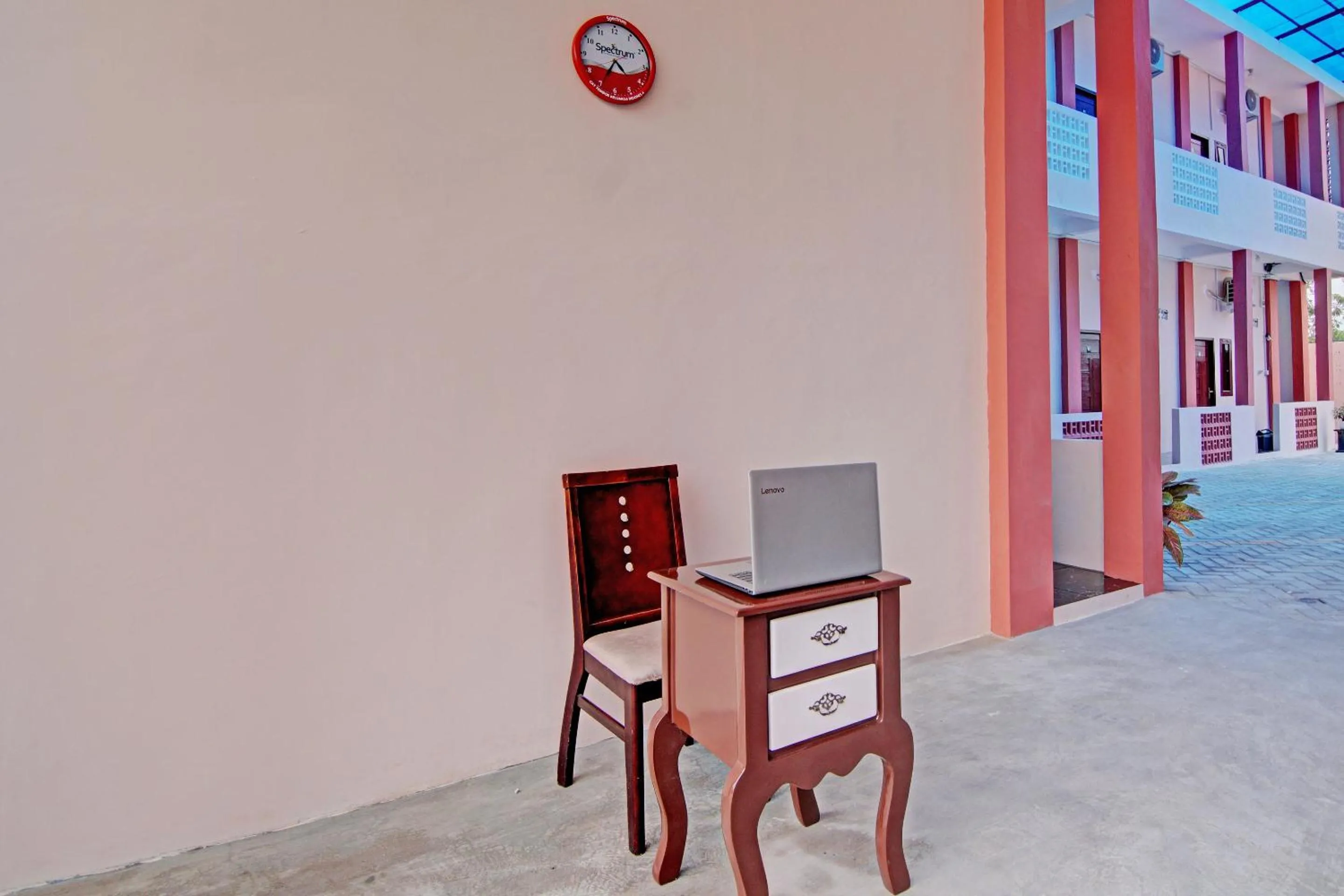 Lobby or reception in OYO 92946 Dekna Homestay Syariah