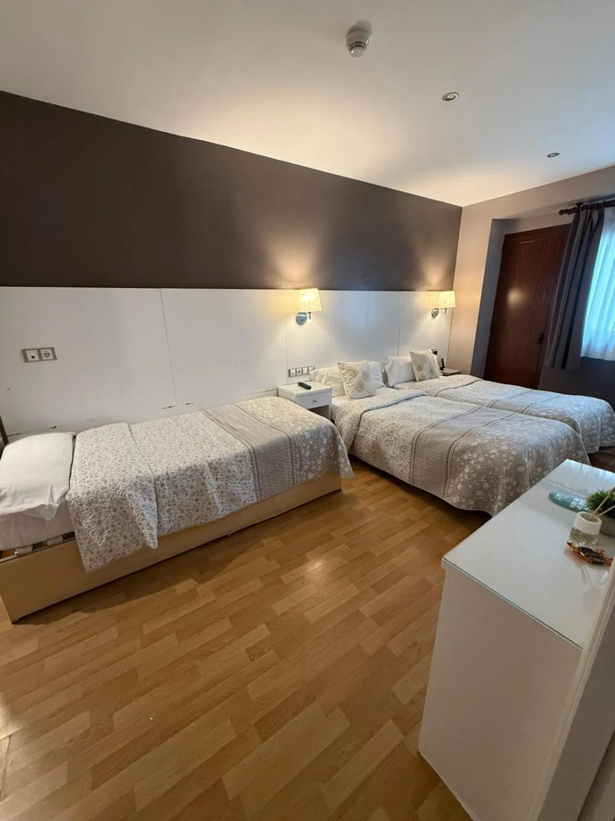 Bed in Hotel El Acebo