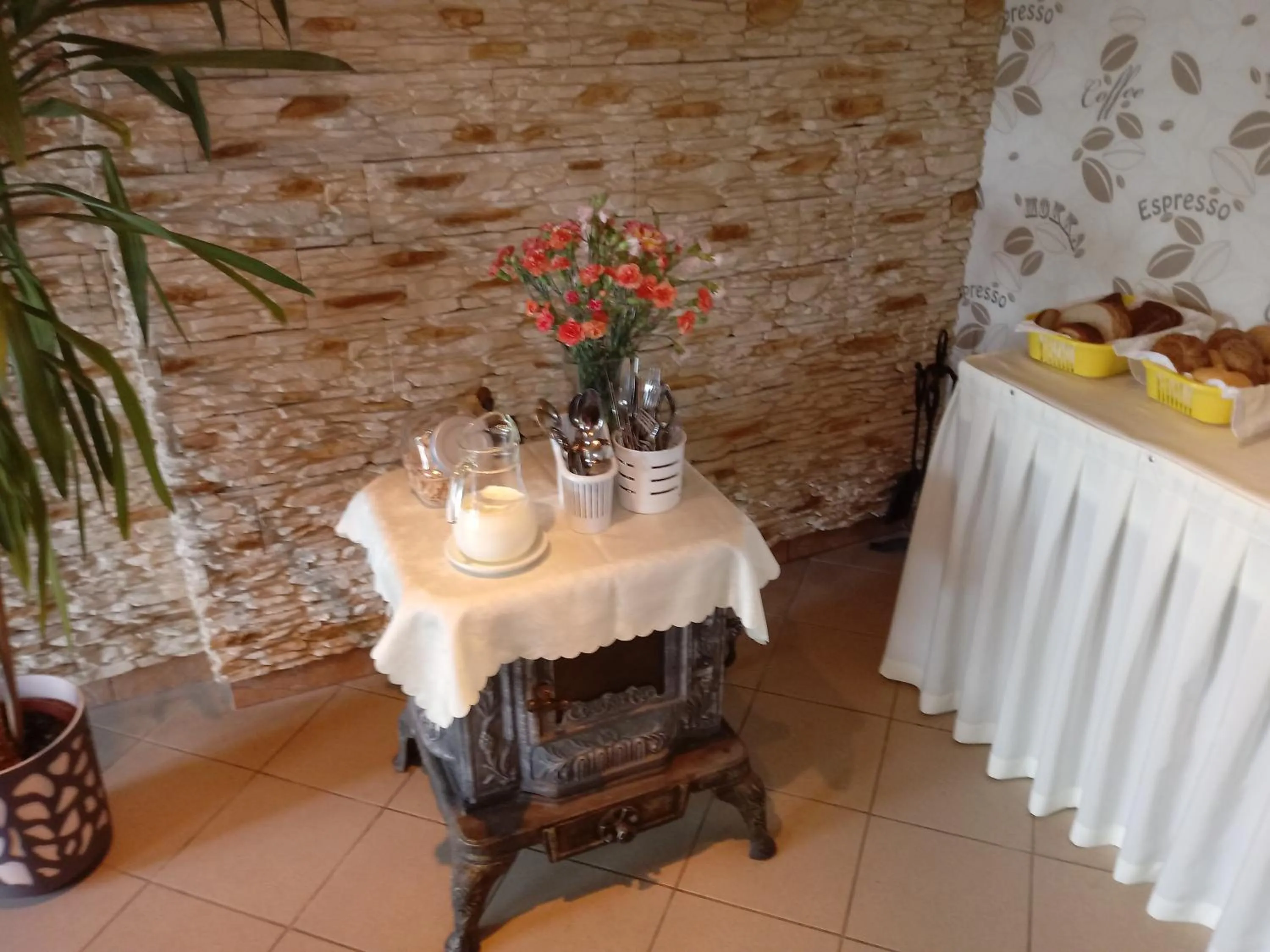 Buffet breakfast in Dom Gościnny Marcela