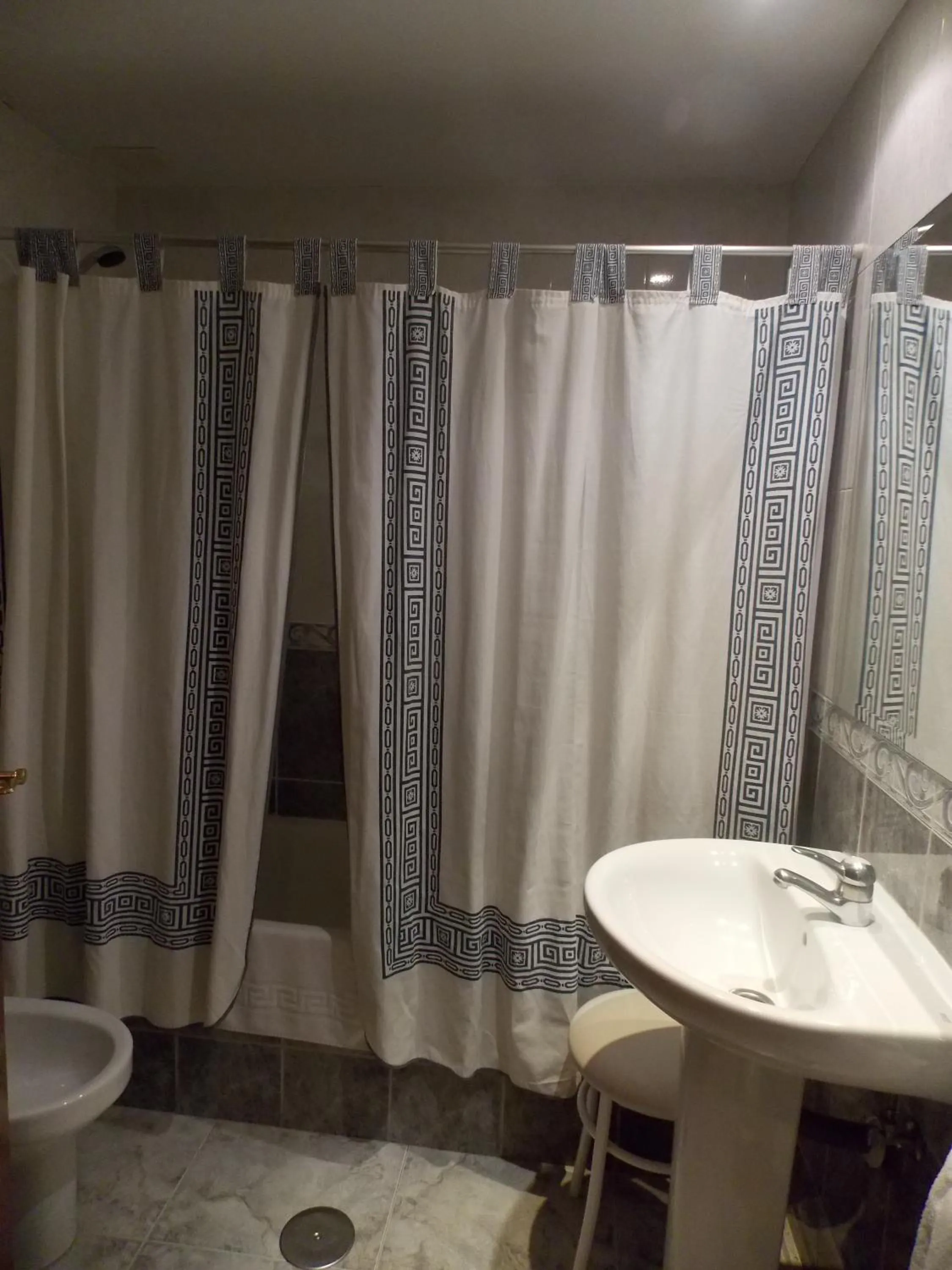 Bathroom in Hotel San Cristobal