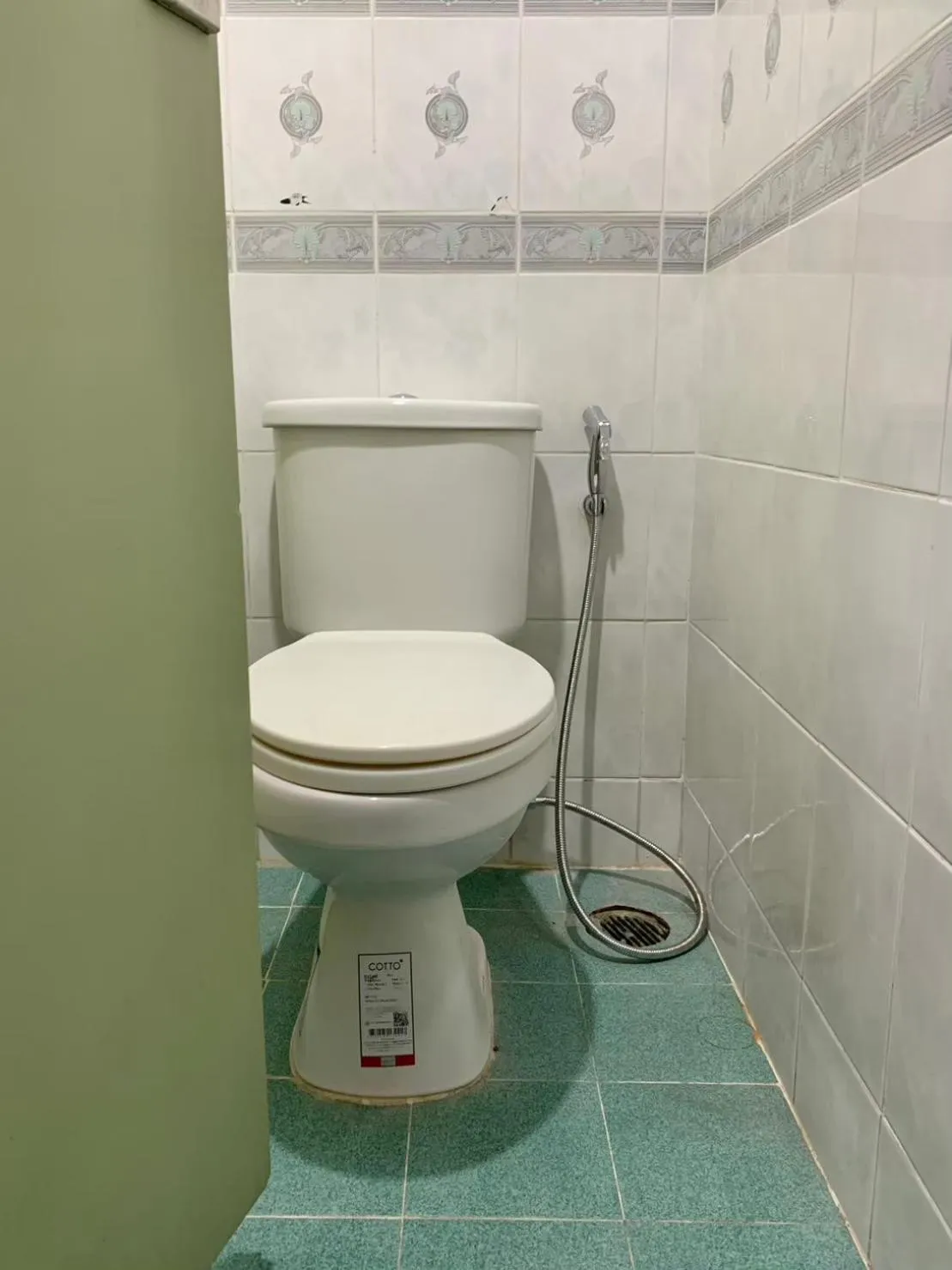 Toilet in Marni BKK Hostel