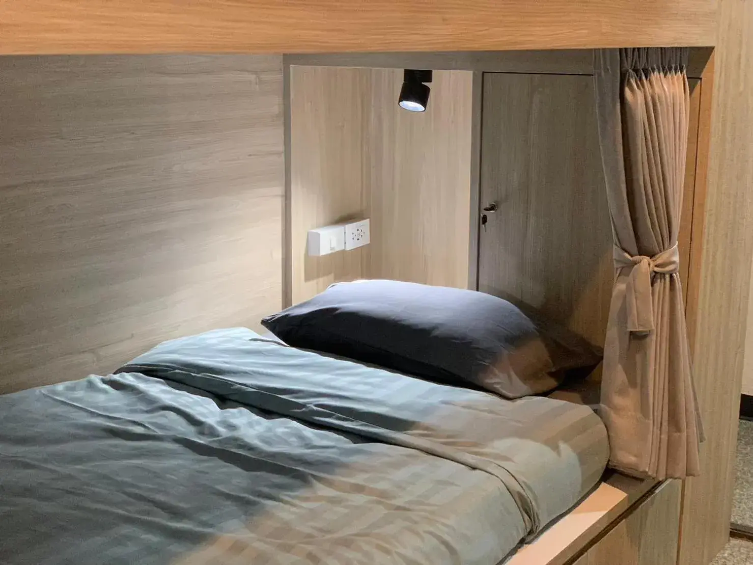 Bunk Bed in Mixed Dormitory Room in Marni BKK Hostel Bunk Bed in Mixed Dormitory Room in Marni BKK Hostel