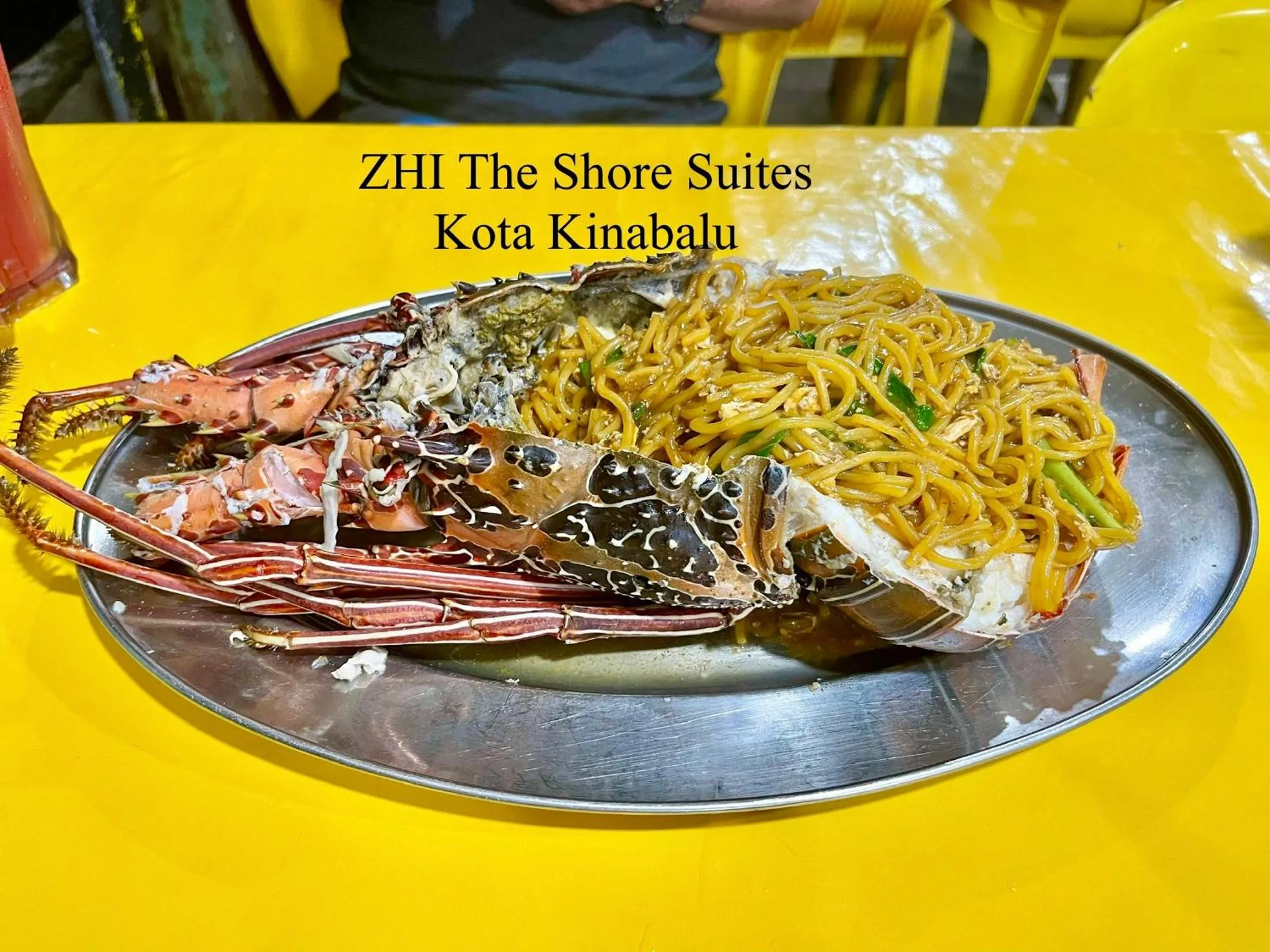 ZHI The Shore Suites Kota Kinabalu