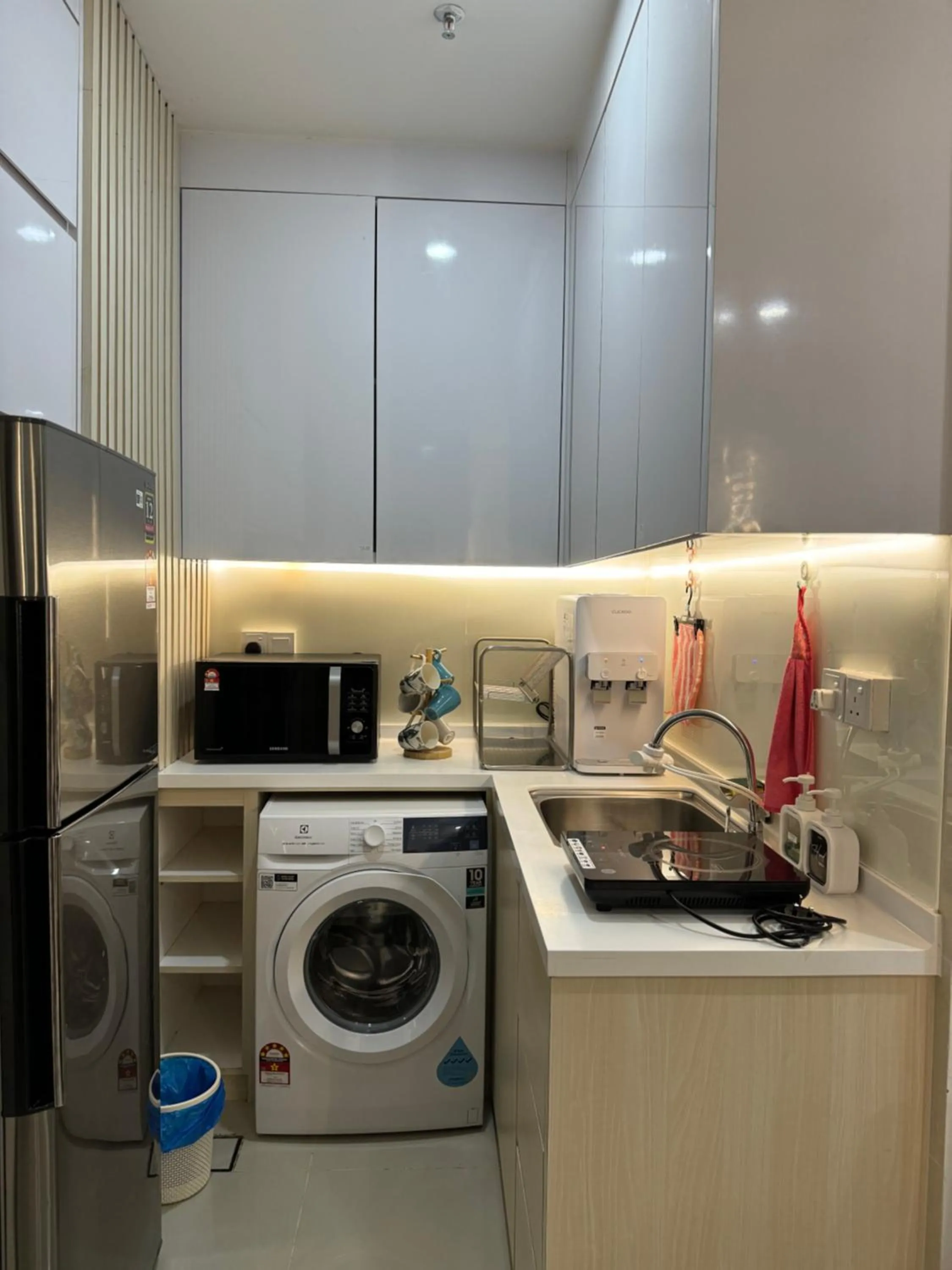 ZHI The Shore Suites Kota Kinabalu