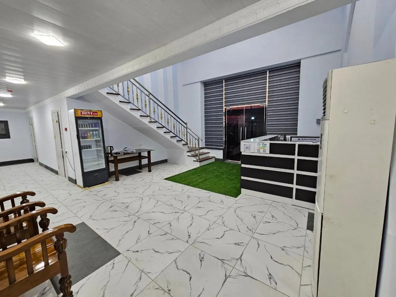 Seating area in Bahra Hotel