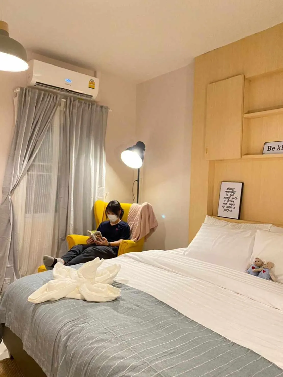 Bed in Por poshtel Kanchanaburi